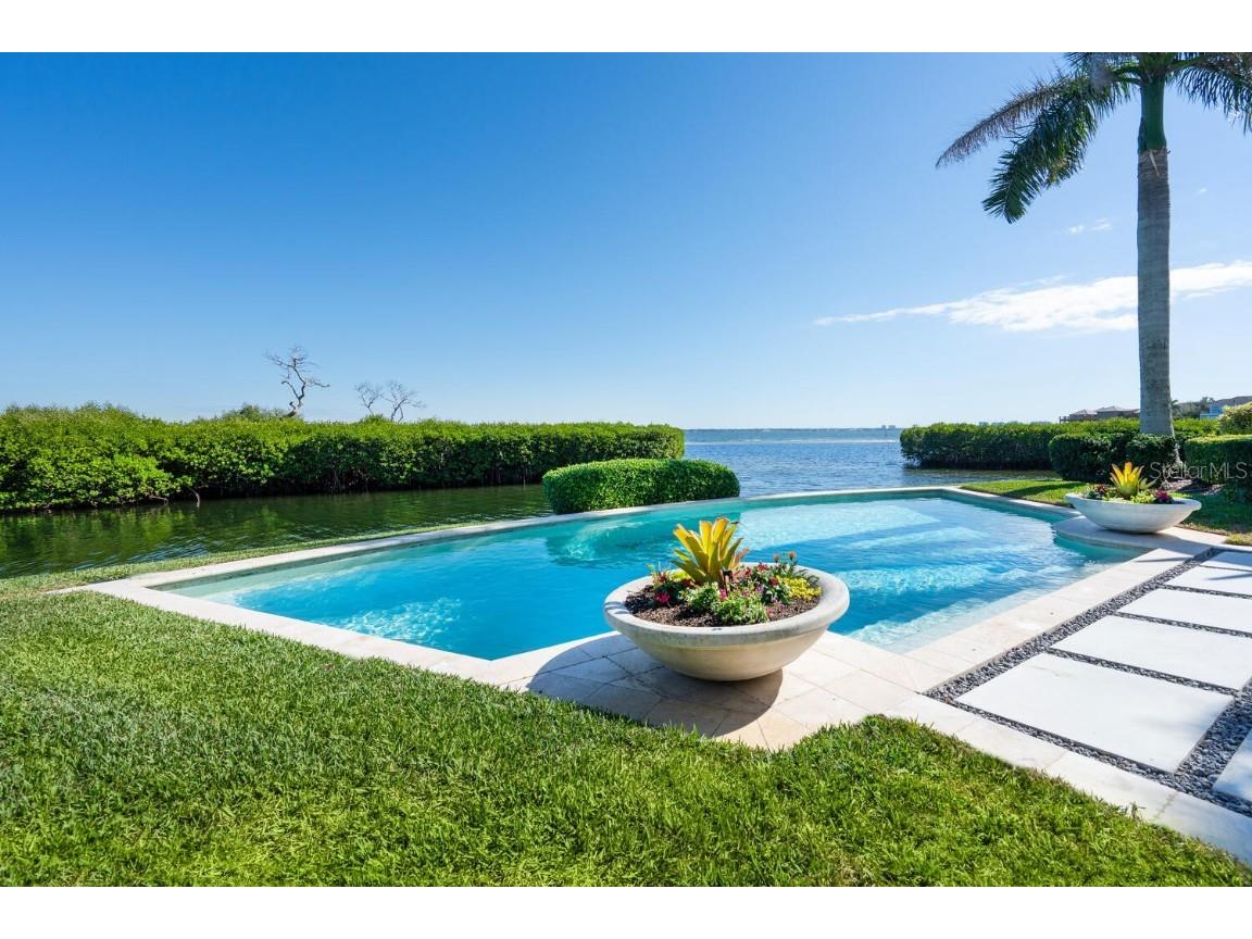 560 Harbor Point Road Longboat Key FL 34228 - SARASOTA BAY A4671218 image56