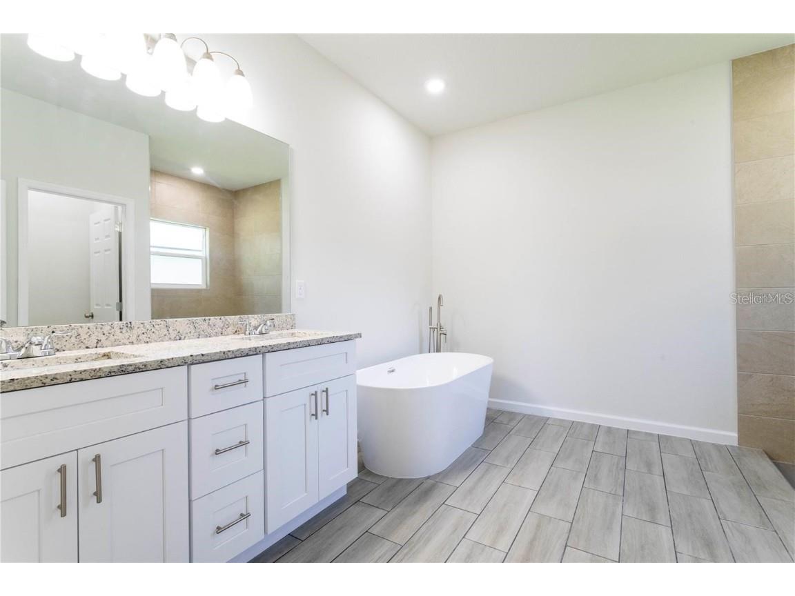 560 Kingfisher Drive Kissimmee FL 34759 O6355165 image5