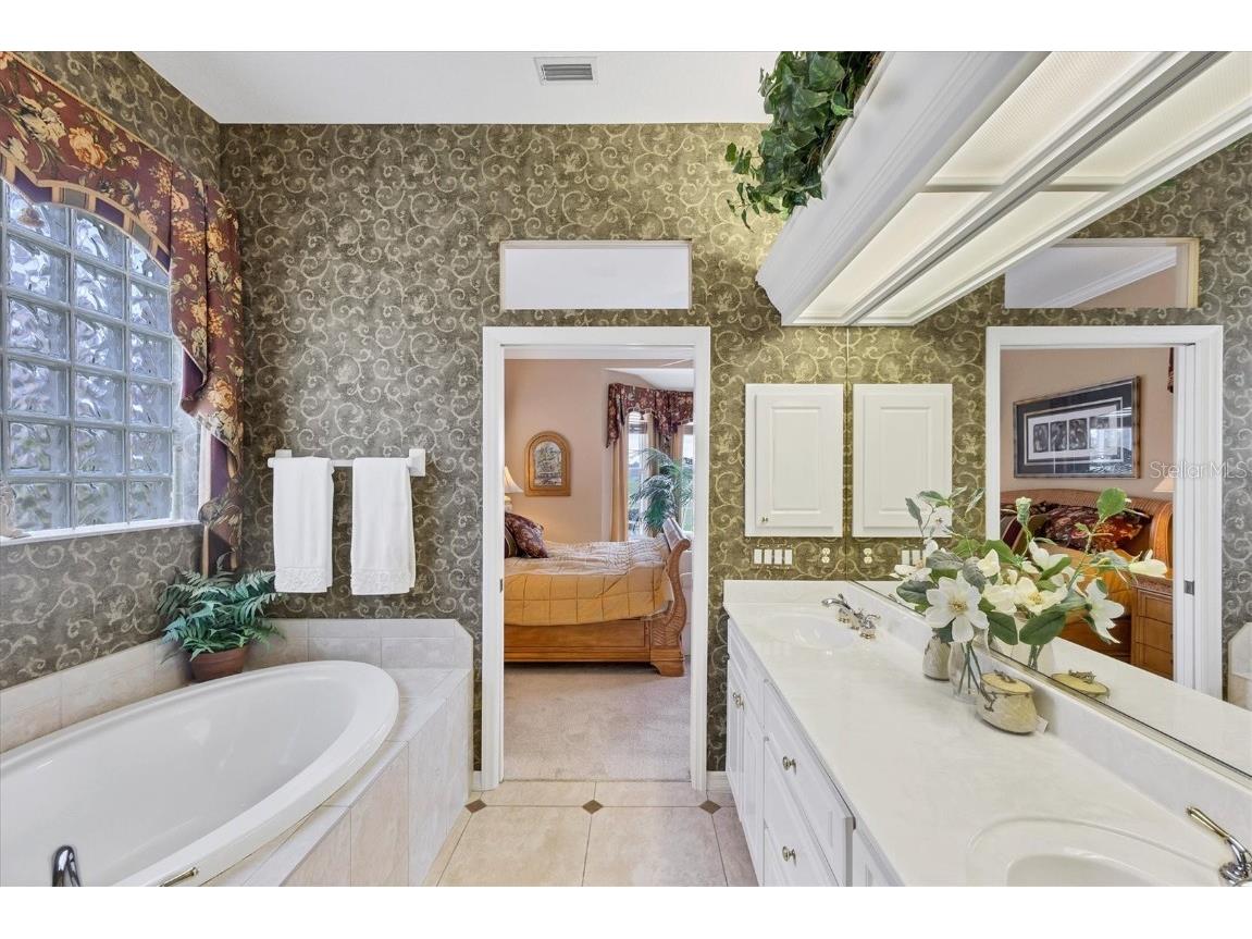 560 Misty Pine Drive Venice FL 34292 N6137271 image45