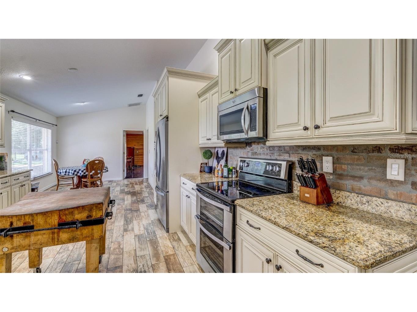 560 Oakford Road Sarasota FL 34240 A4674764 image20