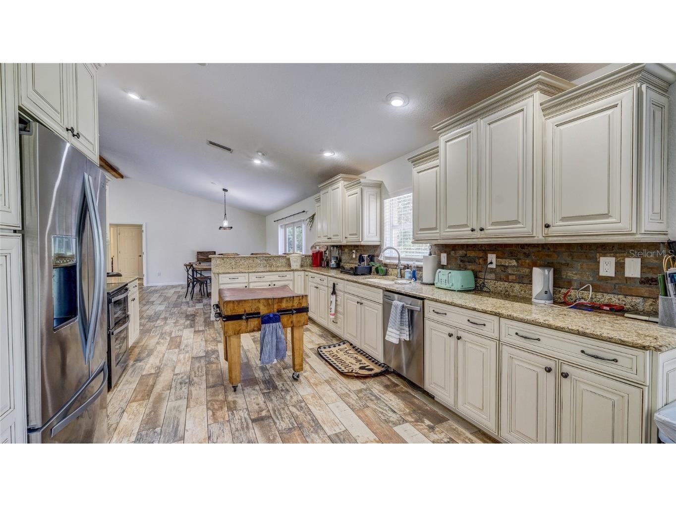 560 Oakford Road Sarasota FL 34240 A4674764 image21