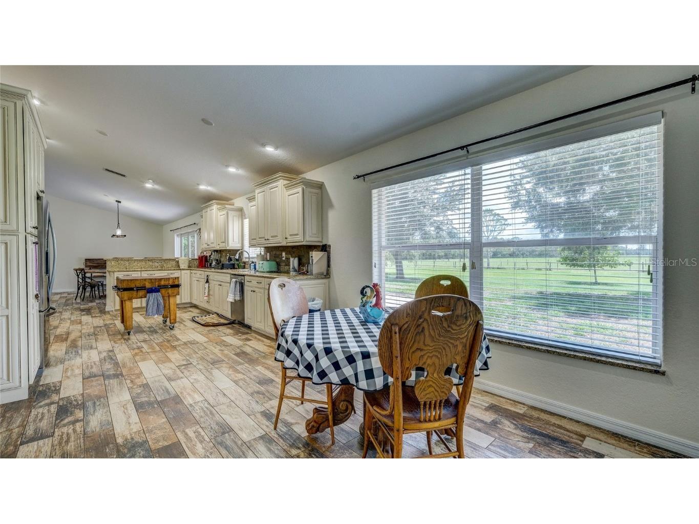 560 Oakford Road Sarasota FL 34240 A4674764 image22