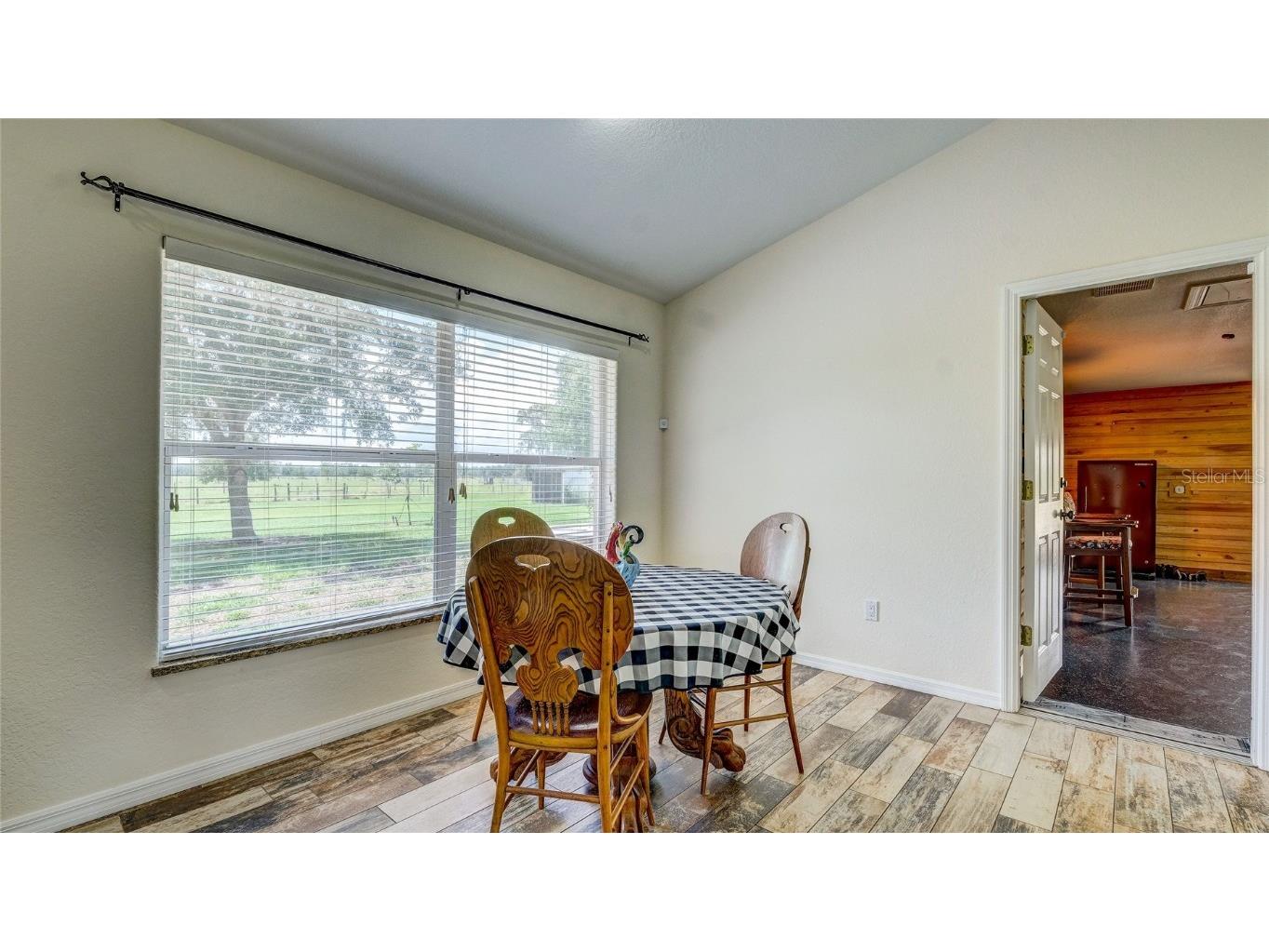 560 Oakford Road Sarasota FL 34240 A4674764 image24