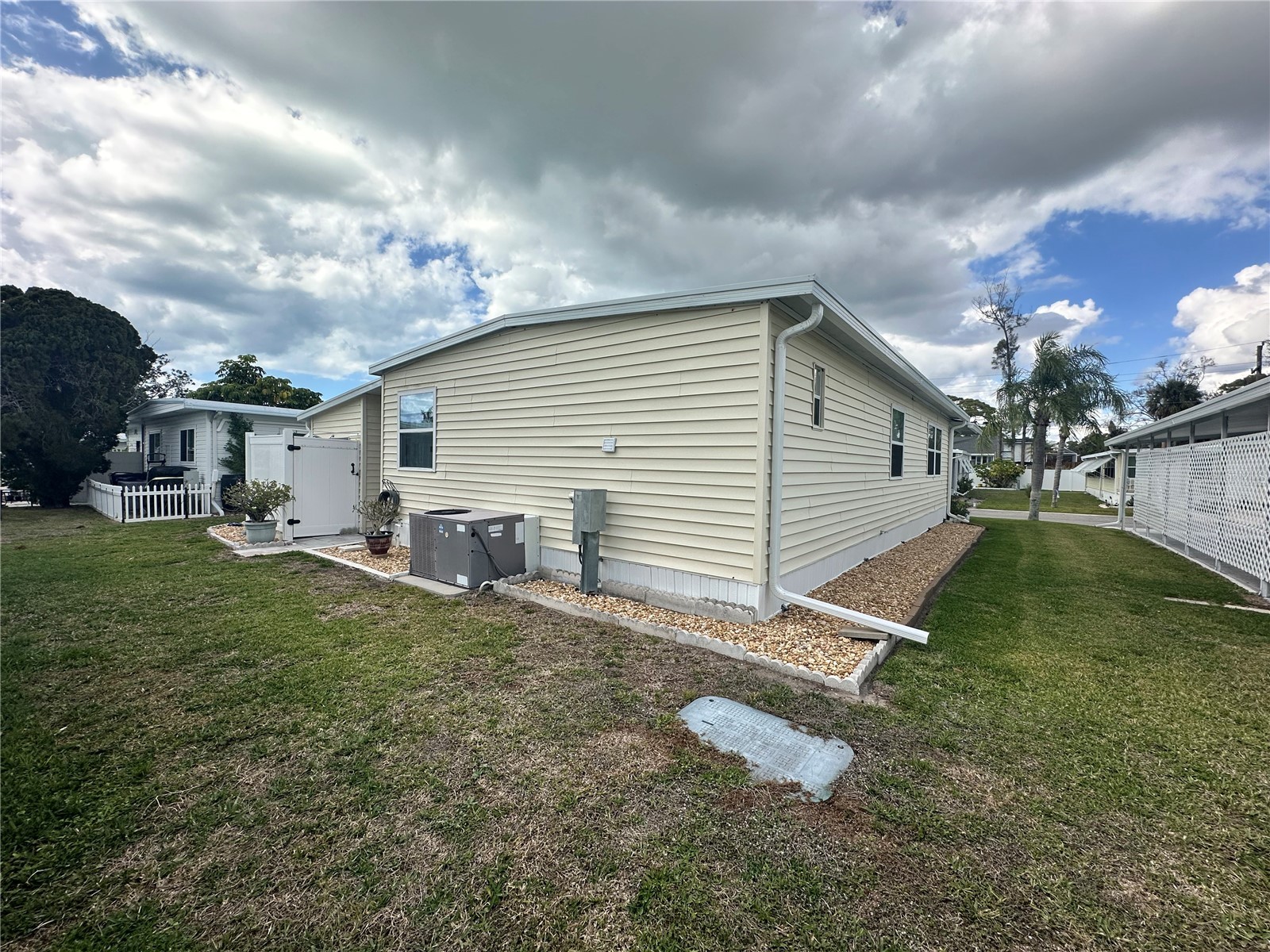 560 Oriental Poppy Drive Venice FL 34293 N6143279 image51