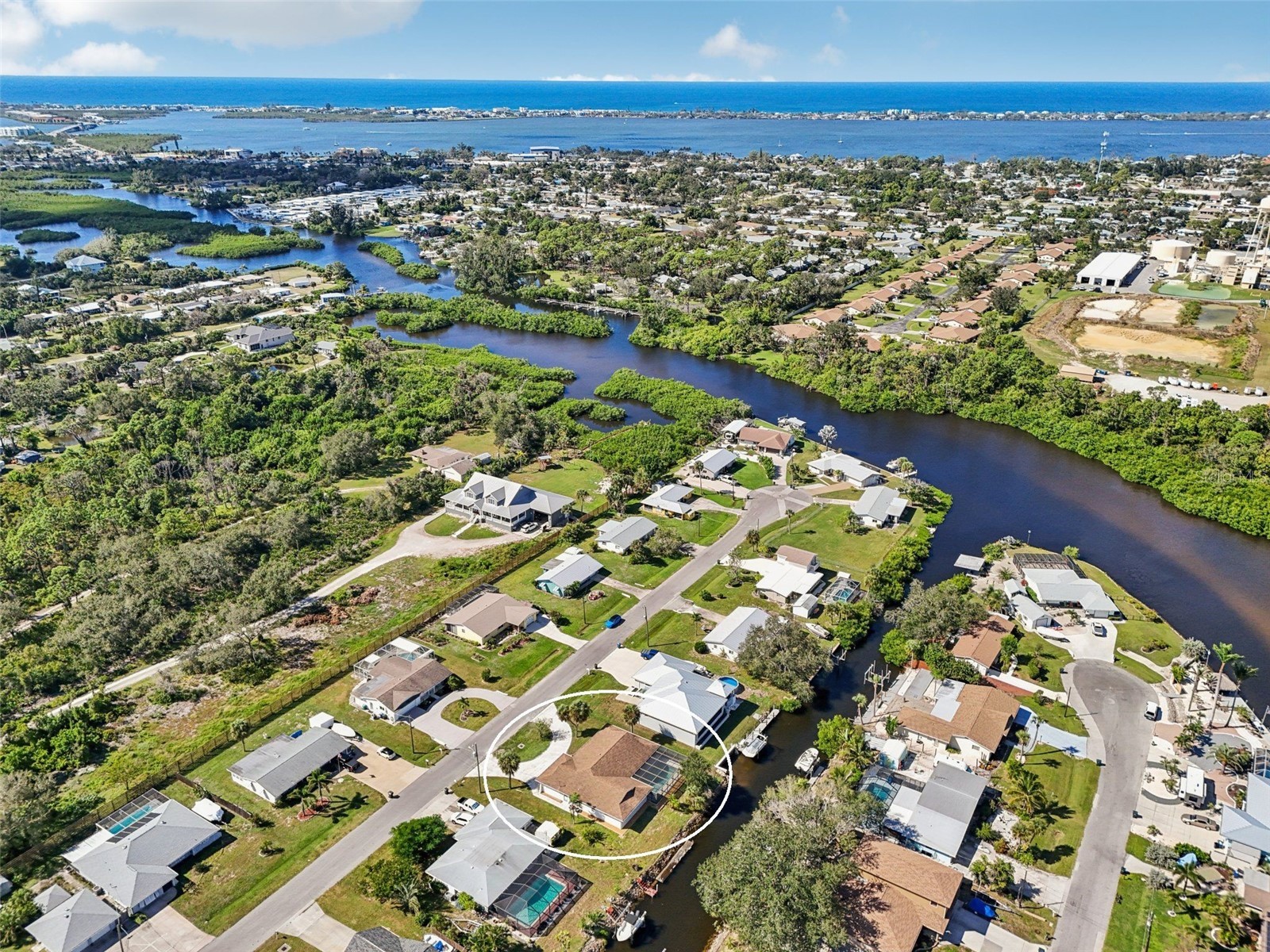 560 Sandlor Drive Englewood FL 34223 D6144309 image1