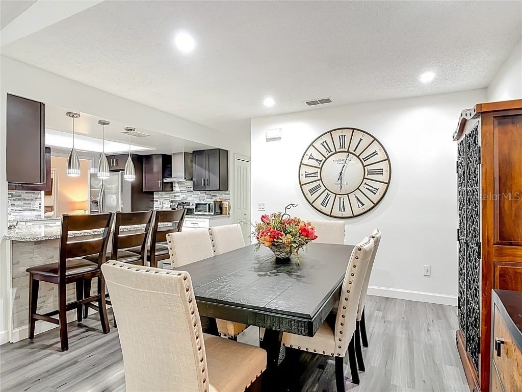 560 Saxon Boulevard Deltona FL 32725 O6356264 image17