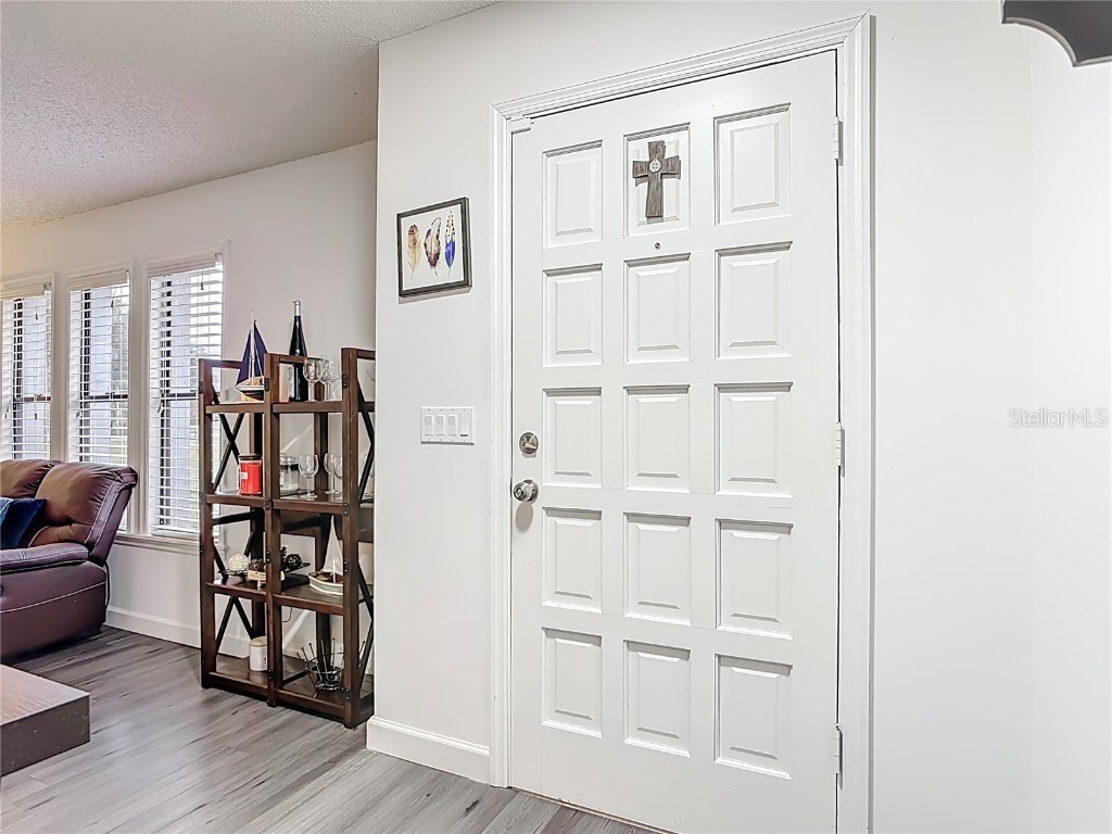 560 Saxon Boulevard Deltona FL 32725 O6356264 image3