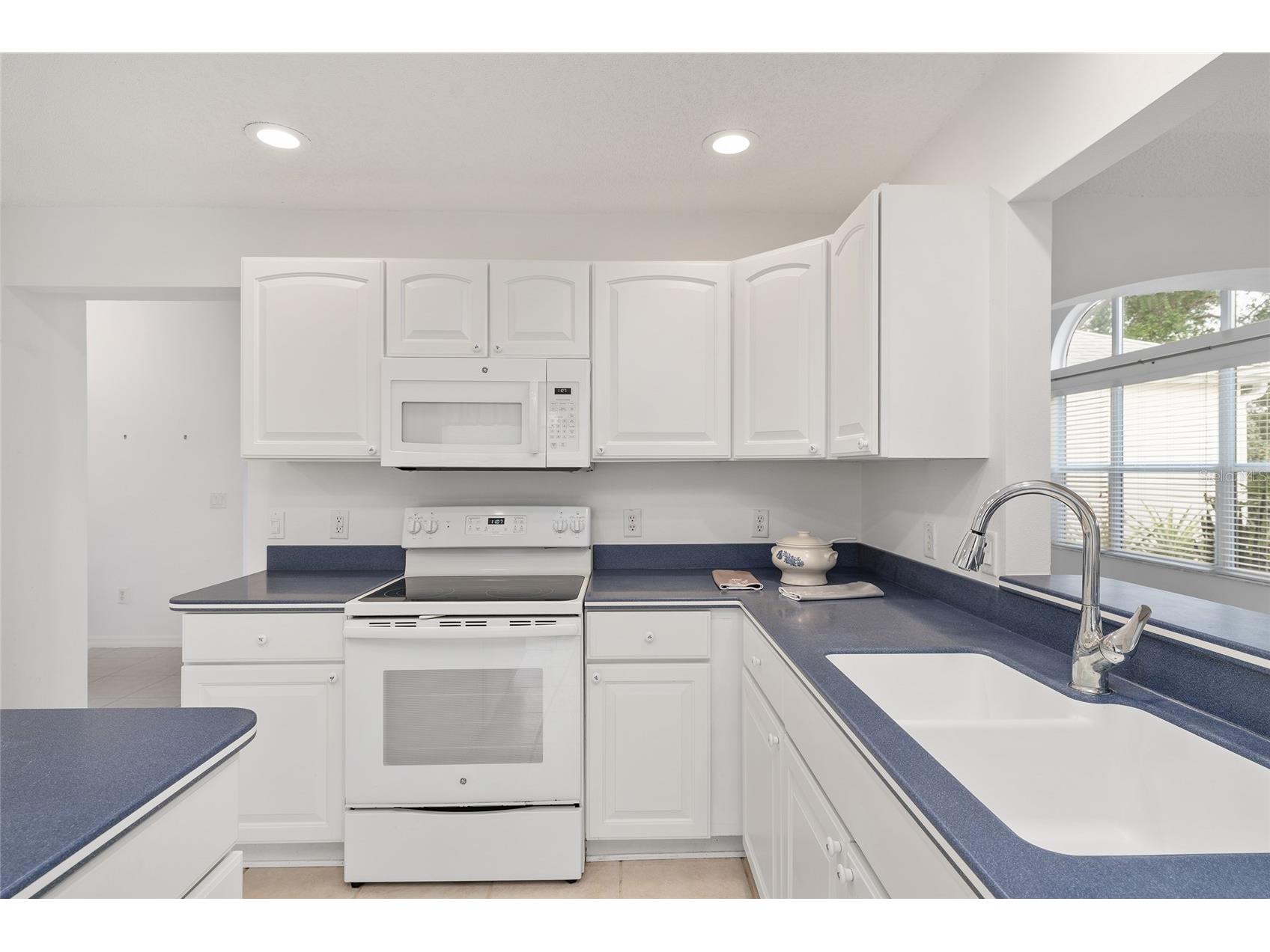 560 Smithfield Place The Villages FL 32162 G5104431 image32