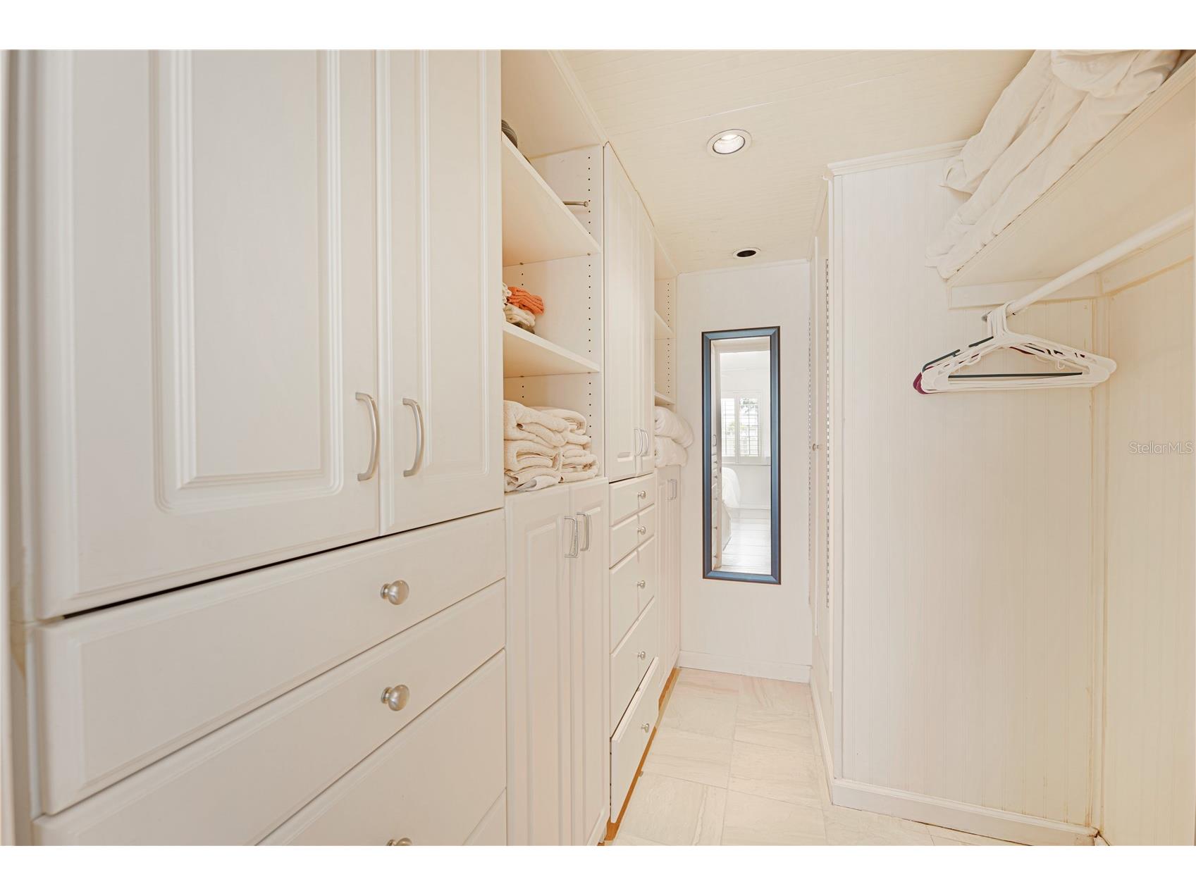 5600 Beach Way Dr #213 Sarasota FL 34242 - SIESTA KEY PUBLIC BEACH A4697642 image10