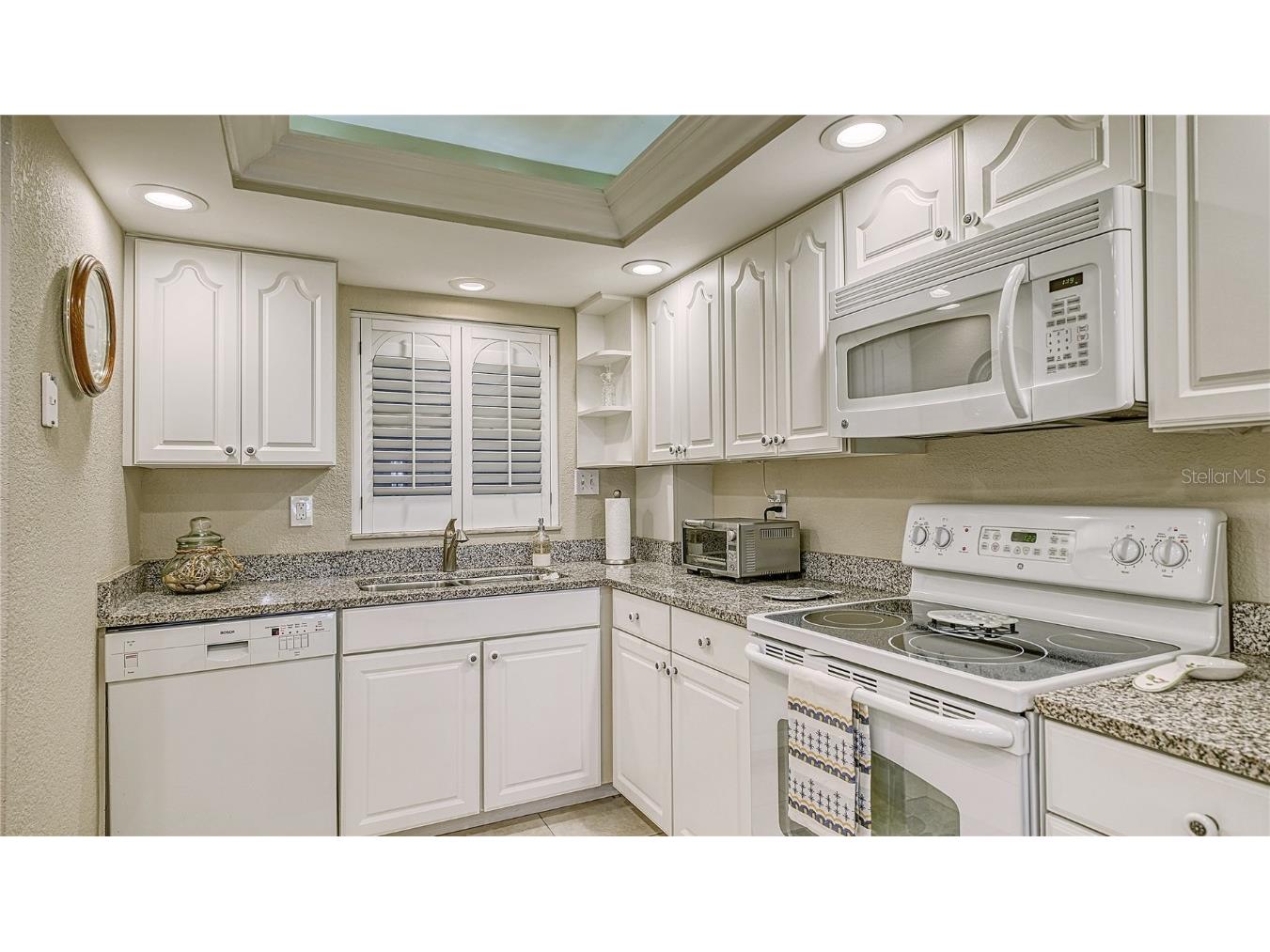 5600 Beach Way Drive #113 Sarasota FL 34242 A4674286 image19