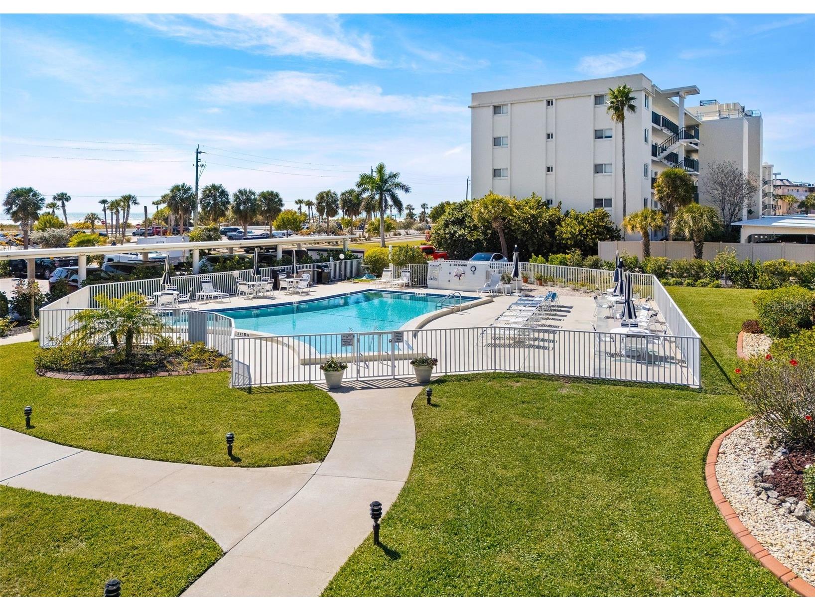 5600 Beach Way Drive #210 Sarasota FL 34242 - GULF OF MEXICO A4684669 image34