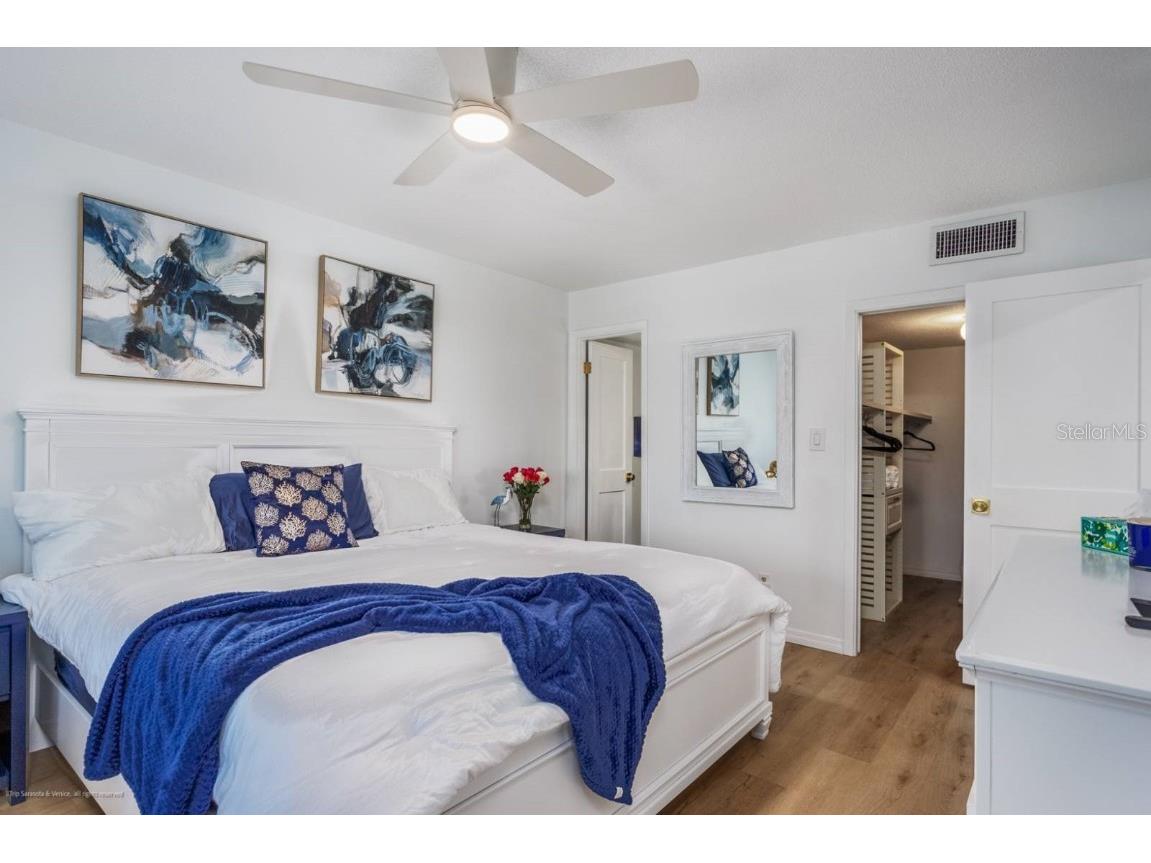 5600 Beach Way Drive #315 Sarasota FL 34242 A4655560 image16