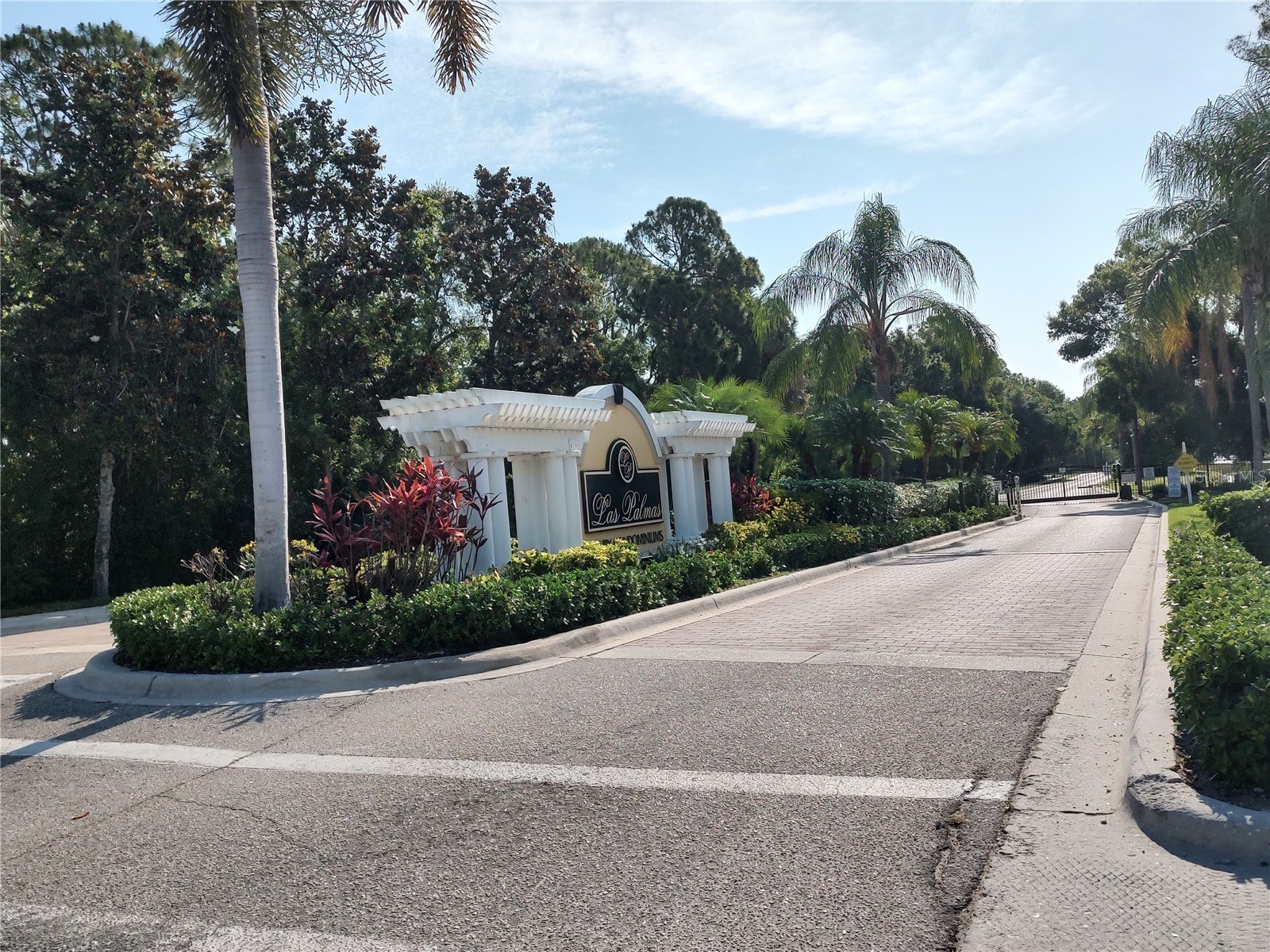 5600 Bentgrass Drive #8-103 Sarasota FL 34235 A4690723 image3