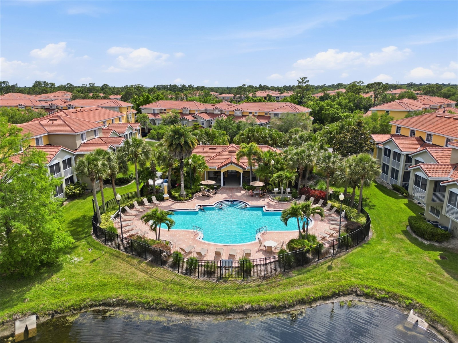 5600 Bentgrass Drive #8-107 Sarasota FL 34235 A4691674 image26