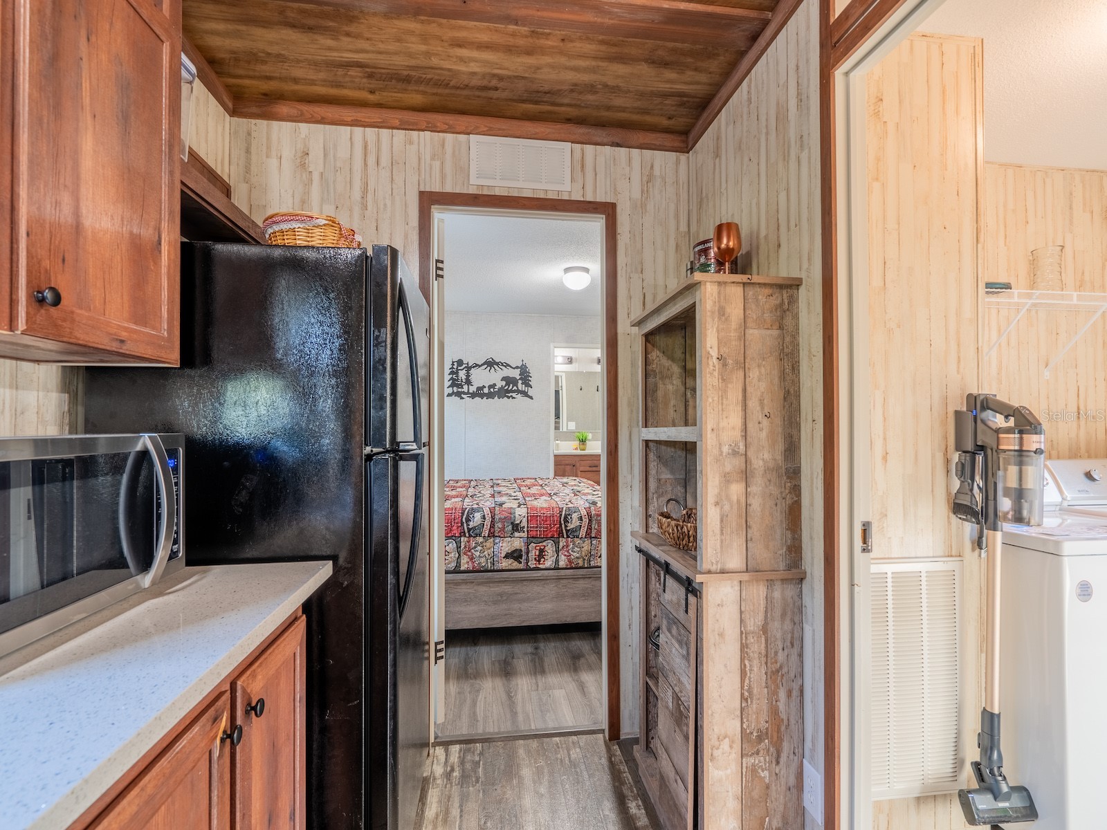 5600 NE Nfr 5 Silver Springs FL 34488 - GRASSY LAKE & PRIVATE OM715653 image10