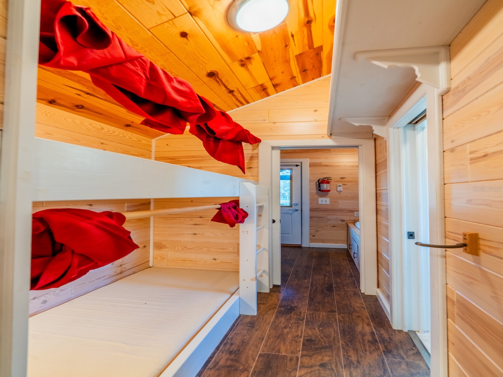 5600 NE Nfr 5 Silver Springs FL 34488 - GRASSY LAKE & PRIVATE OM715653 image37