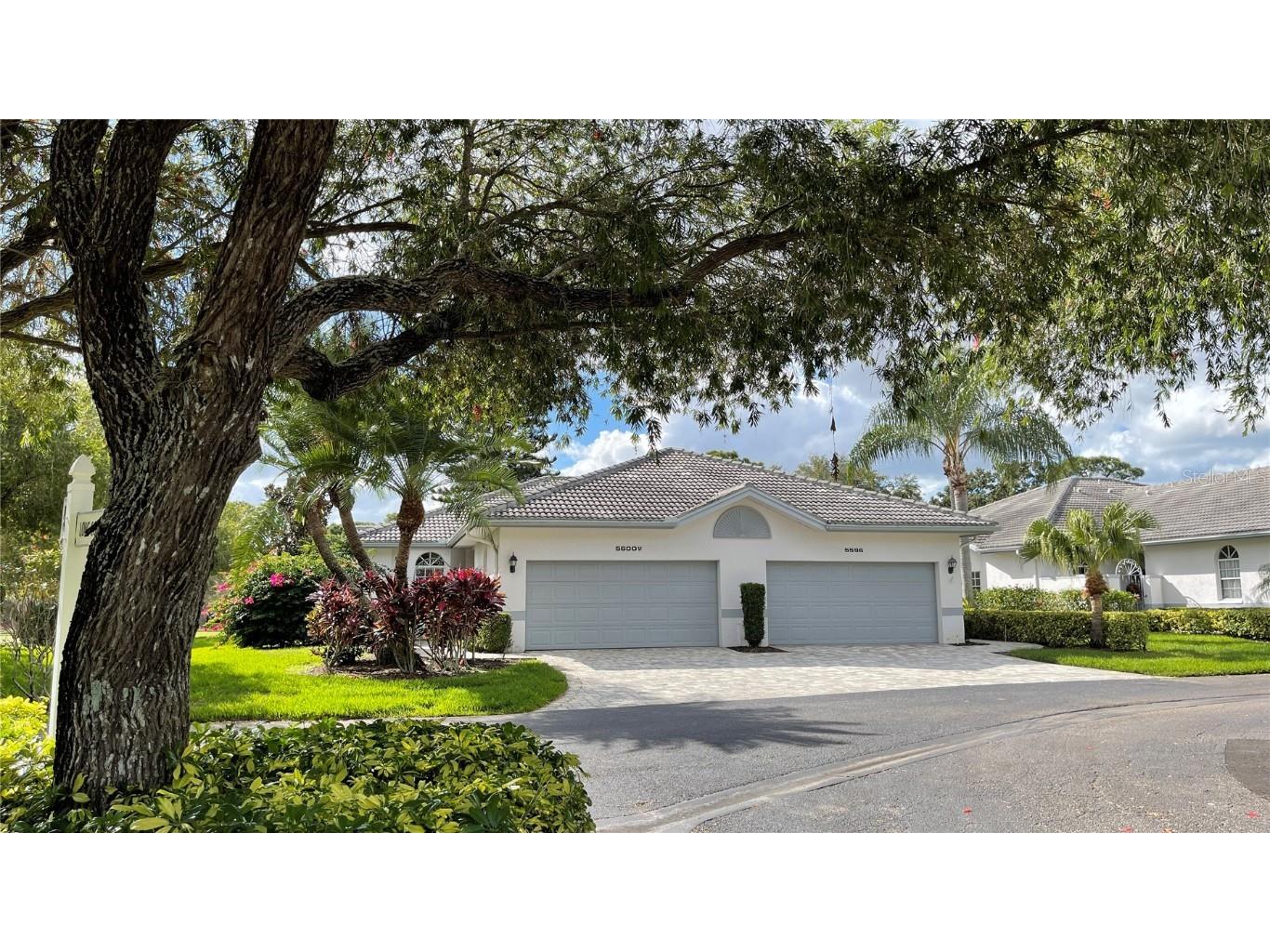 5600 W Long Common Court #2 Sarasota FL 34235 A4617206 image1