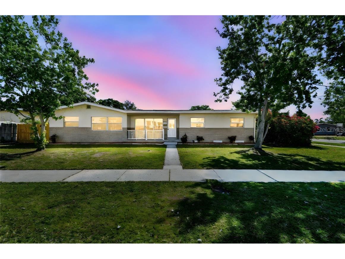 5601 16th Street N Saint Petersburg FL 33703 TB8371649 image1