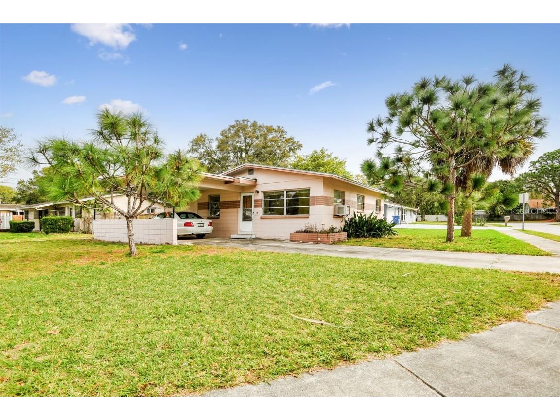 5601 62nd Way N Saint Petersburg FL 33709 U8226755 image1