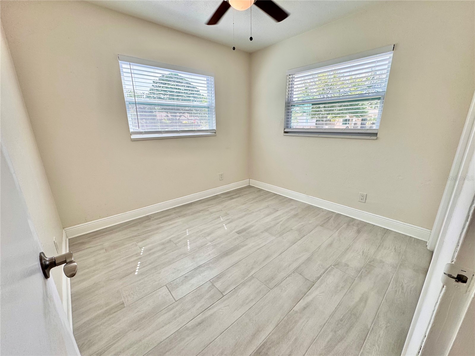 5601 62nd Way N Saint Petersburg FL 33709 TB8480062 image16
