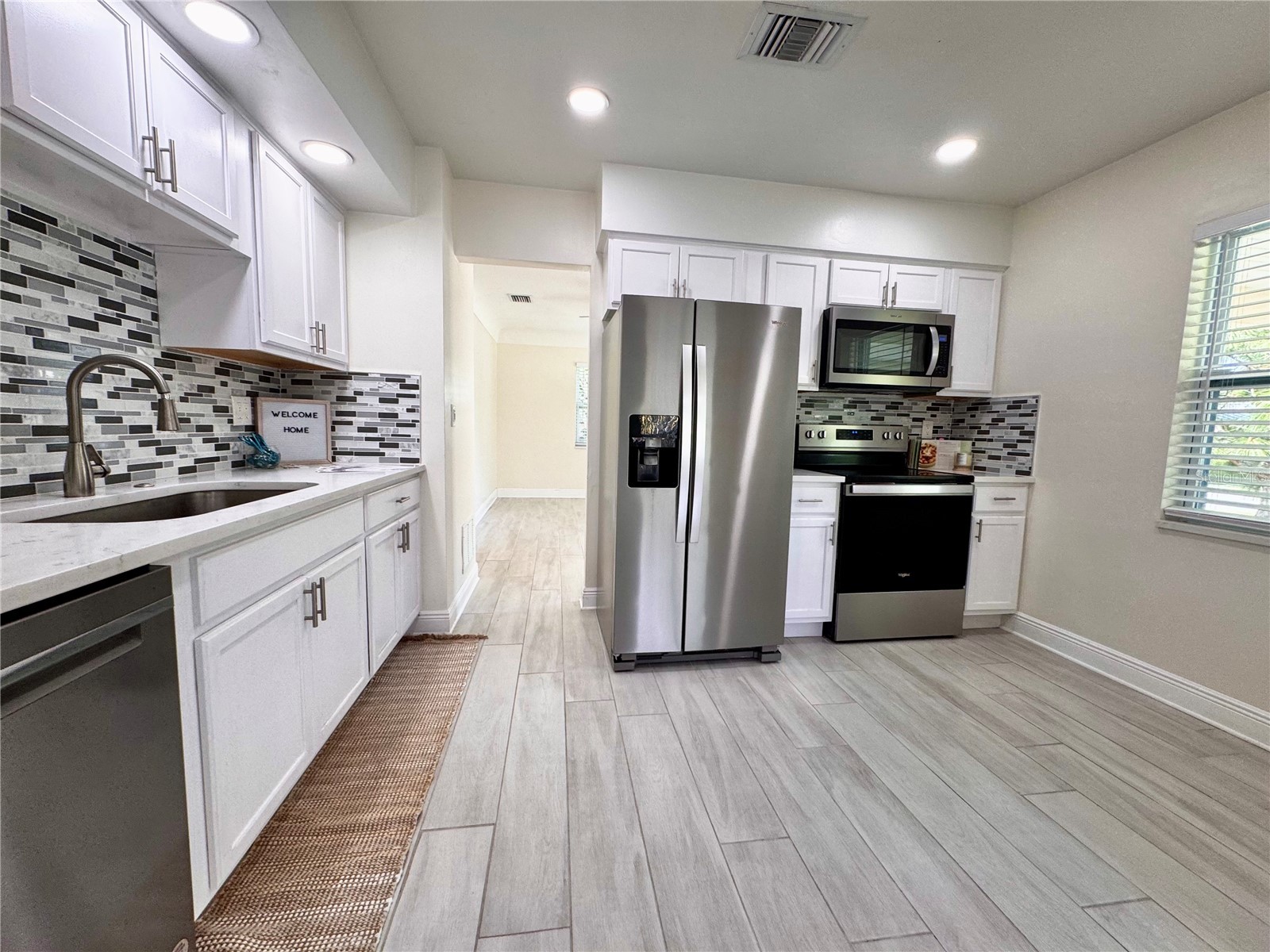 5601 62nd Way N Saint Petersburg FL 33709 TB8480062 image6