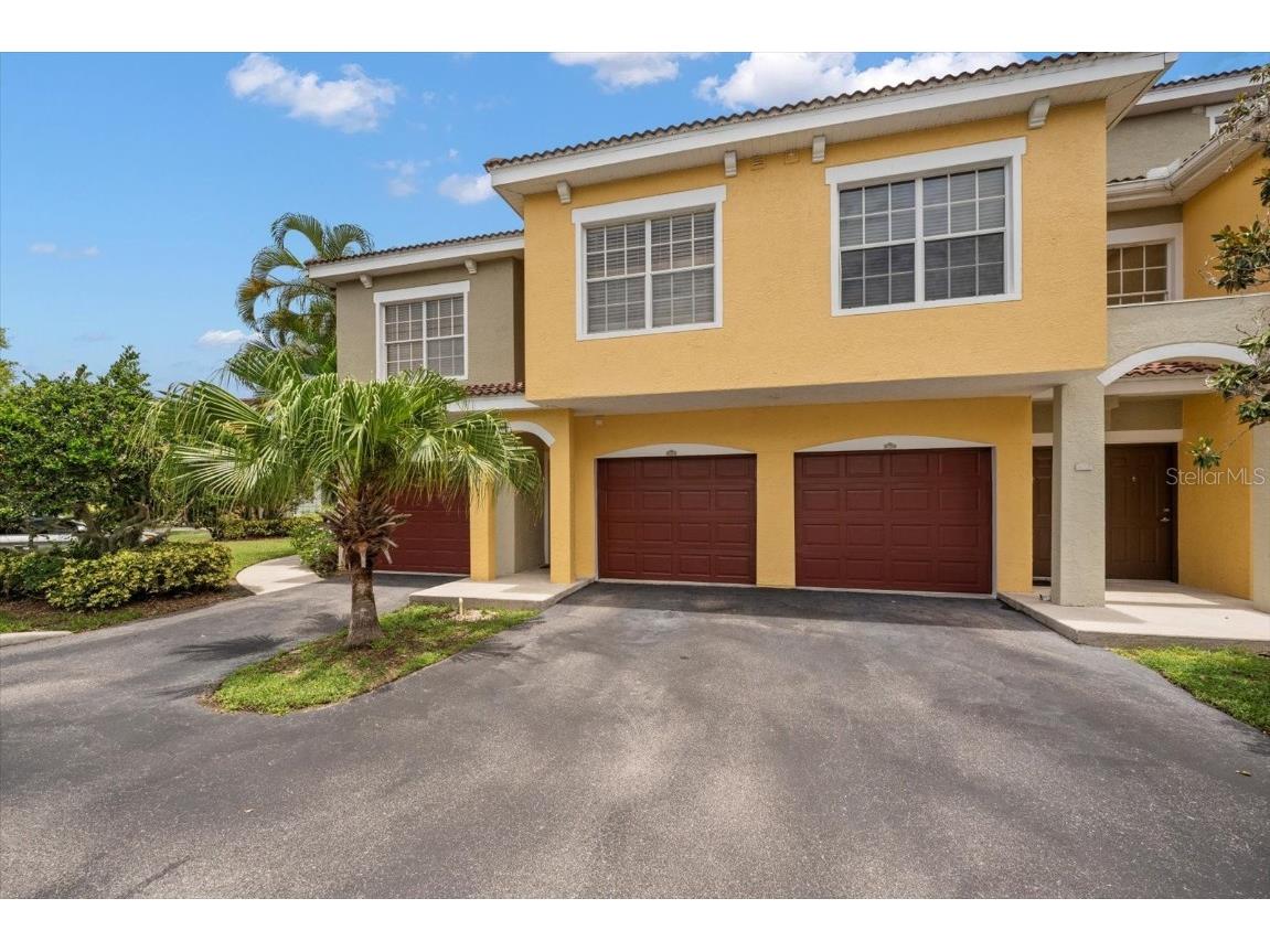 5601 Bentgrass Drive #102 Sarasota FL 34235 A4573192 image1
