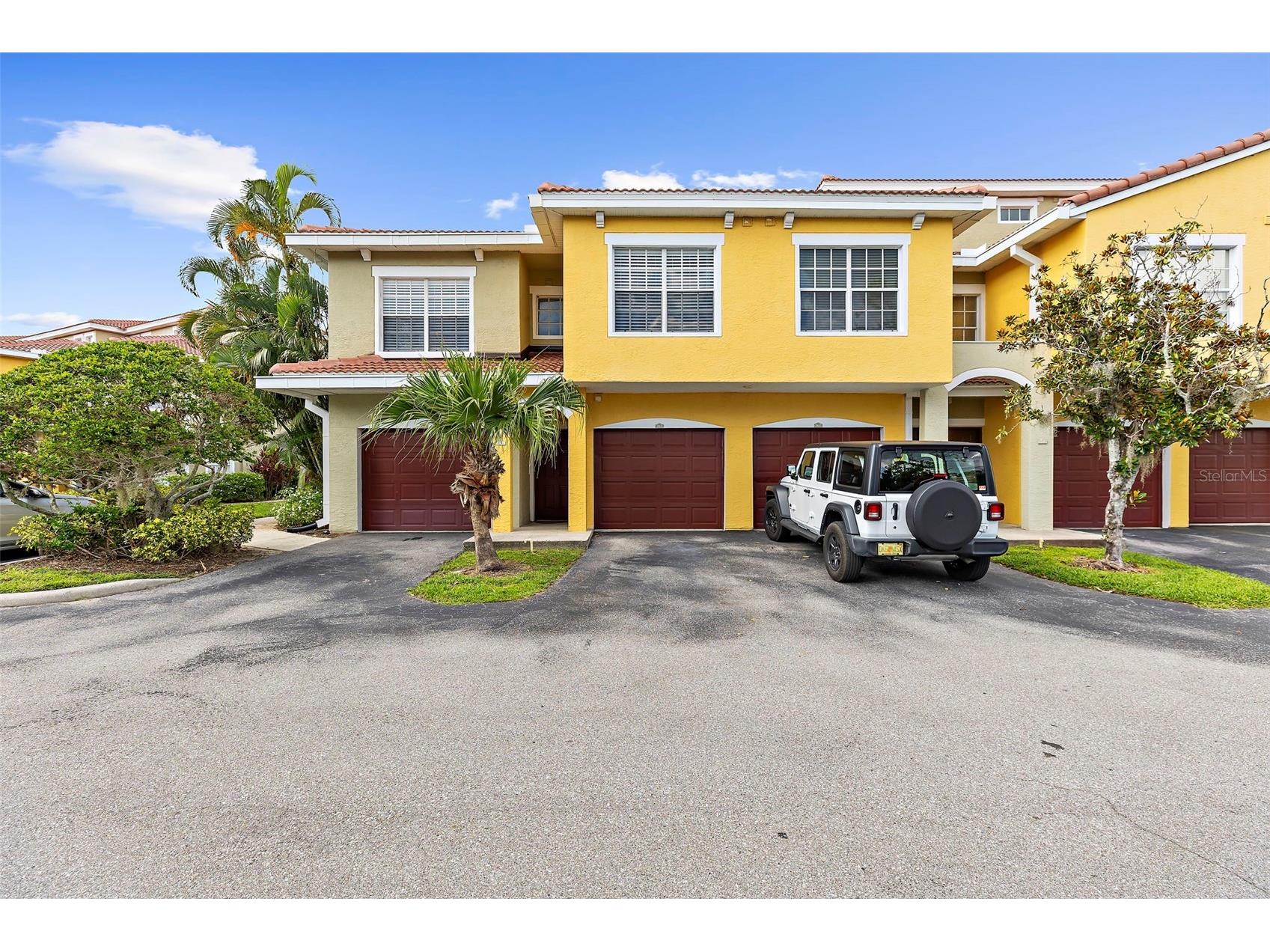 5601 Bentgrass Drive #102 Sarasota FL 34235 A4695086 image1