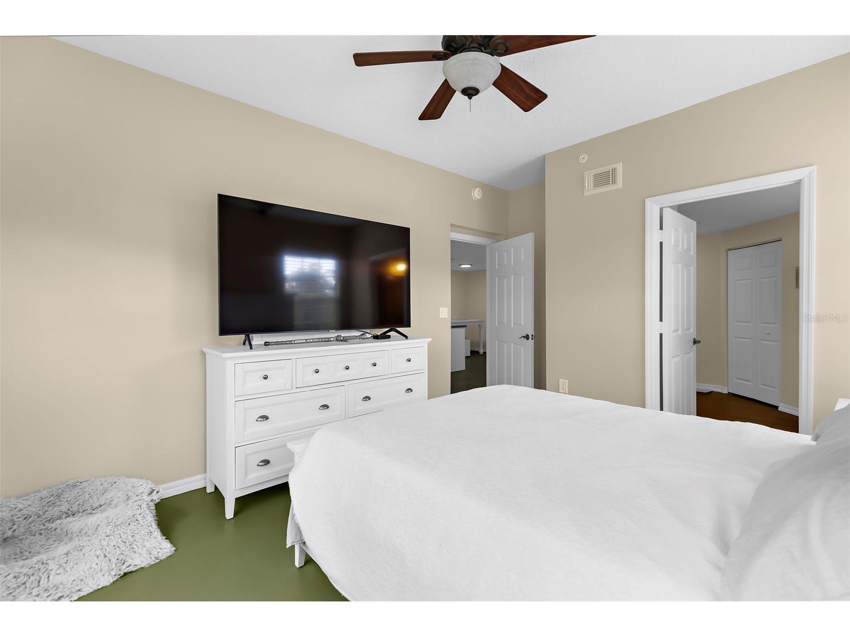 5601 Bentgrass Drive #102 Sarasota FL 34235 A4695086 image24