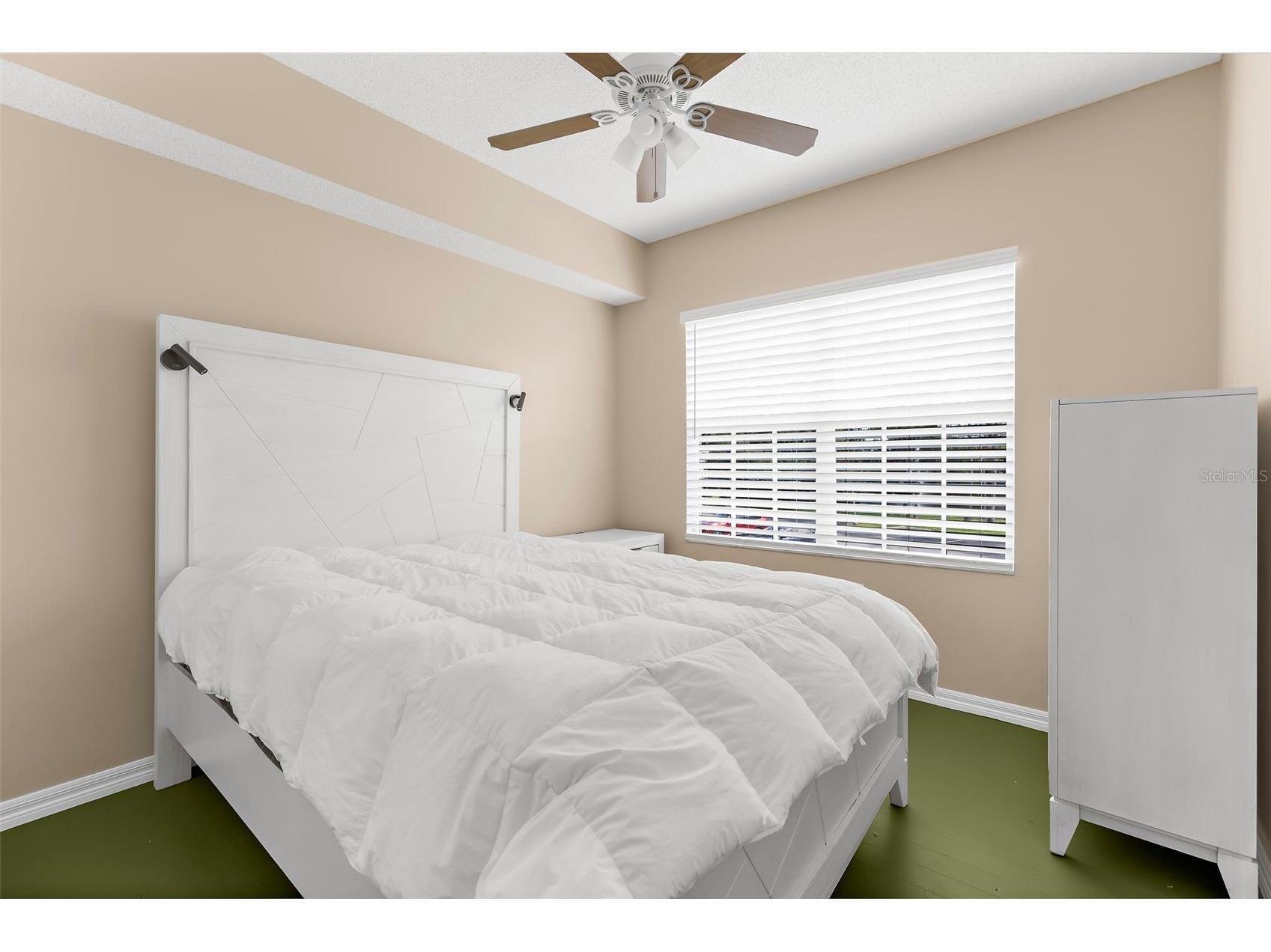 5601 Bentgrass Drive #102 Sarasota FL 34235 A4695086 image33