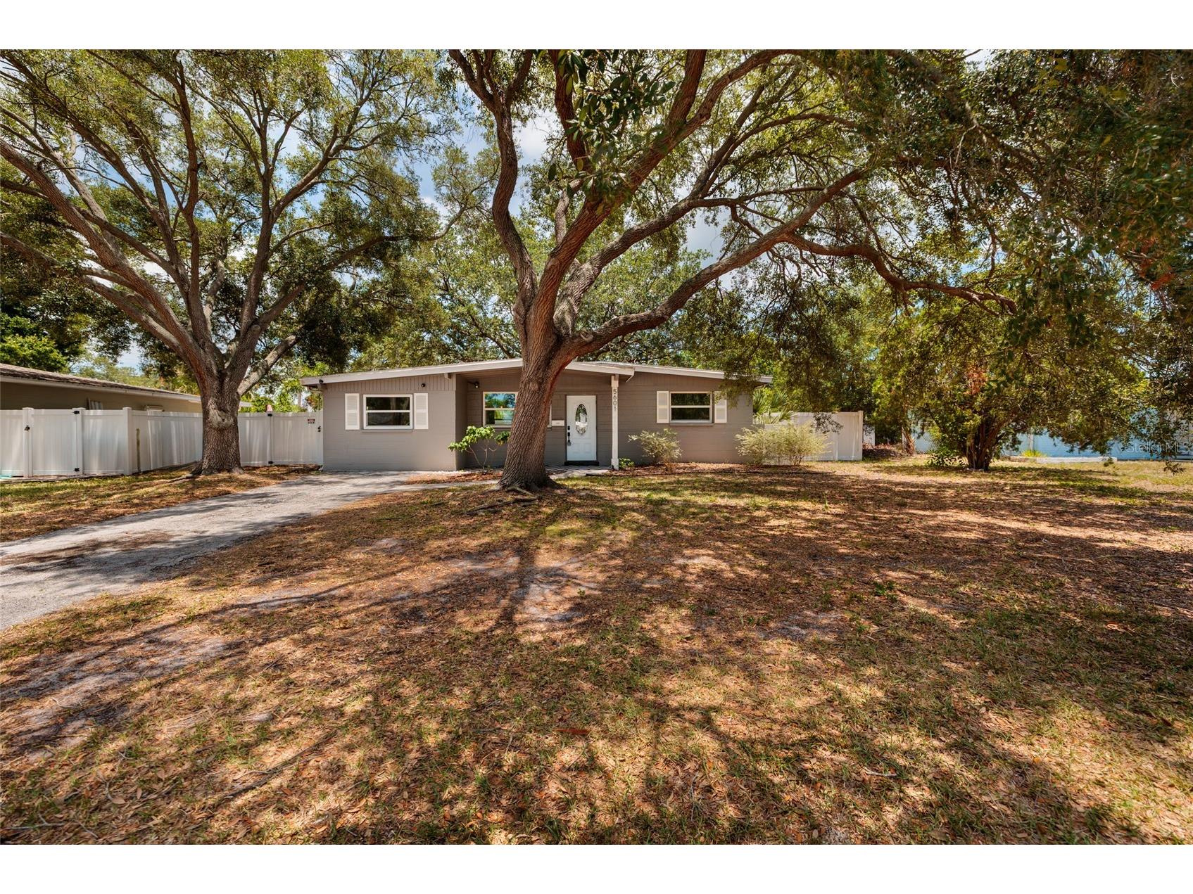 5601 Cedar Street NE Saint Petersburg FL 33703 TB8523464 image2