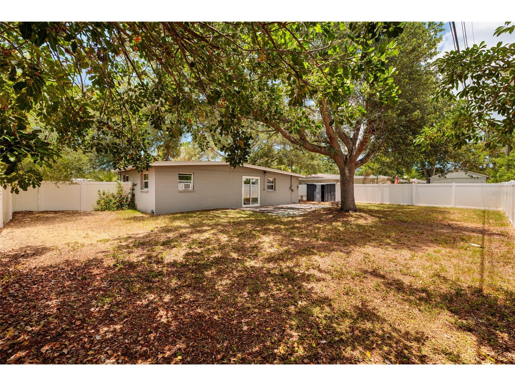 5601 Cedar Street NE Saint Petersburg FL 33703 TB8523464 image21
