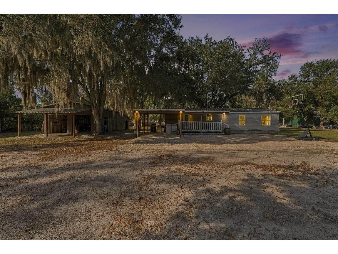 5601 Joyce Sheffield Lane Plant City FL 33565 TB8455034 image1