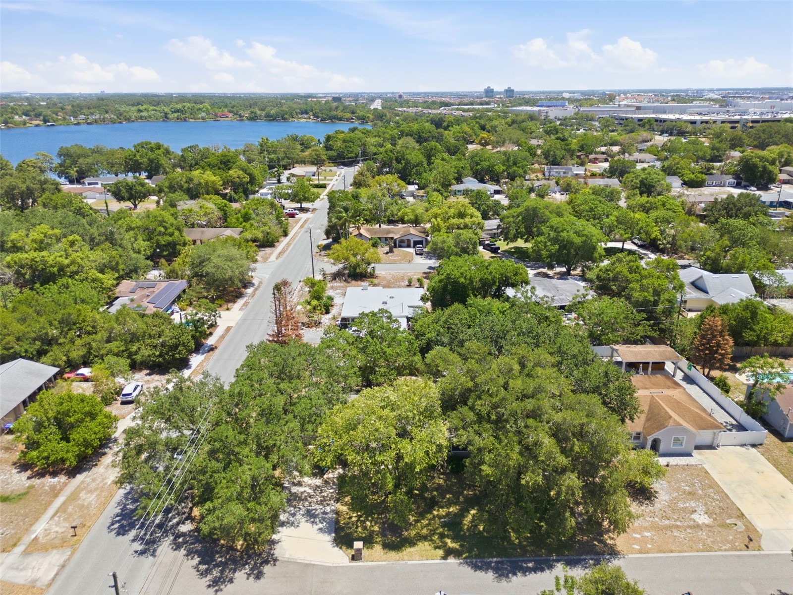 5601 Kevin Avenue Orlando FL 32819 O6406289 image43