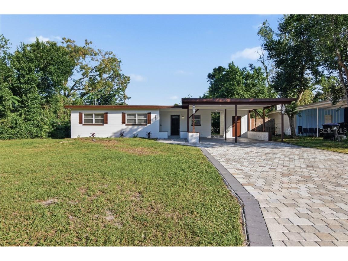 5601 Meridian Way Orlando FL 32808 O6356948 image1