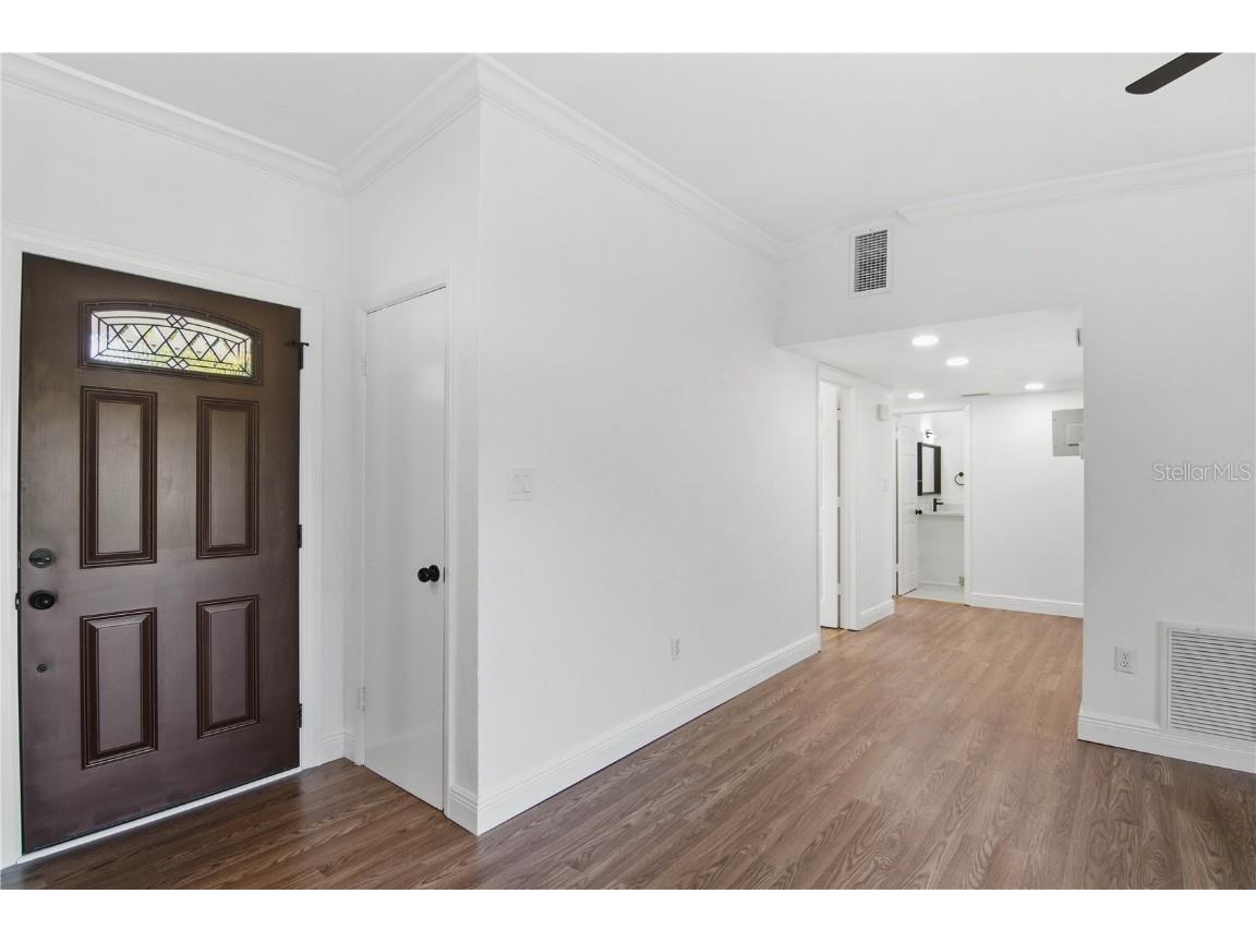 5601 Meridian Way Orlando FL 32808 O6356948 image14