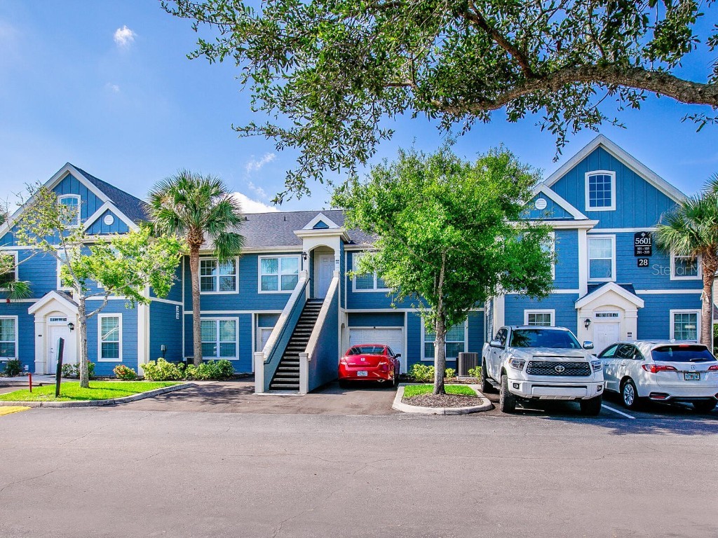 5601 Rosehill Road #201 Sarasota FL 34233 A4579137 image1