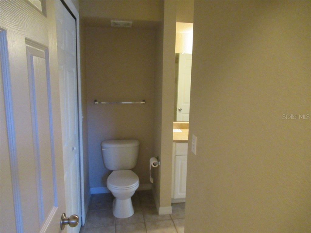 5601 Rosehill Road #203 Sarasota FL 34233 A4673504 image16