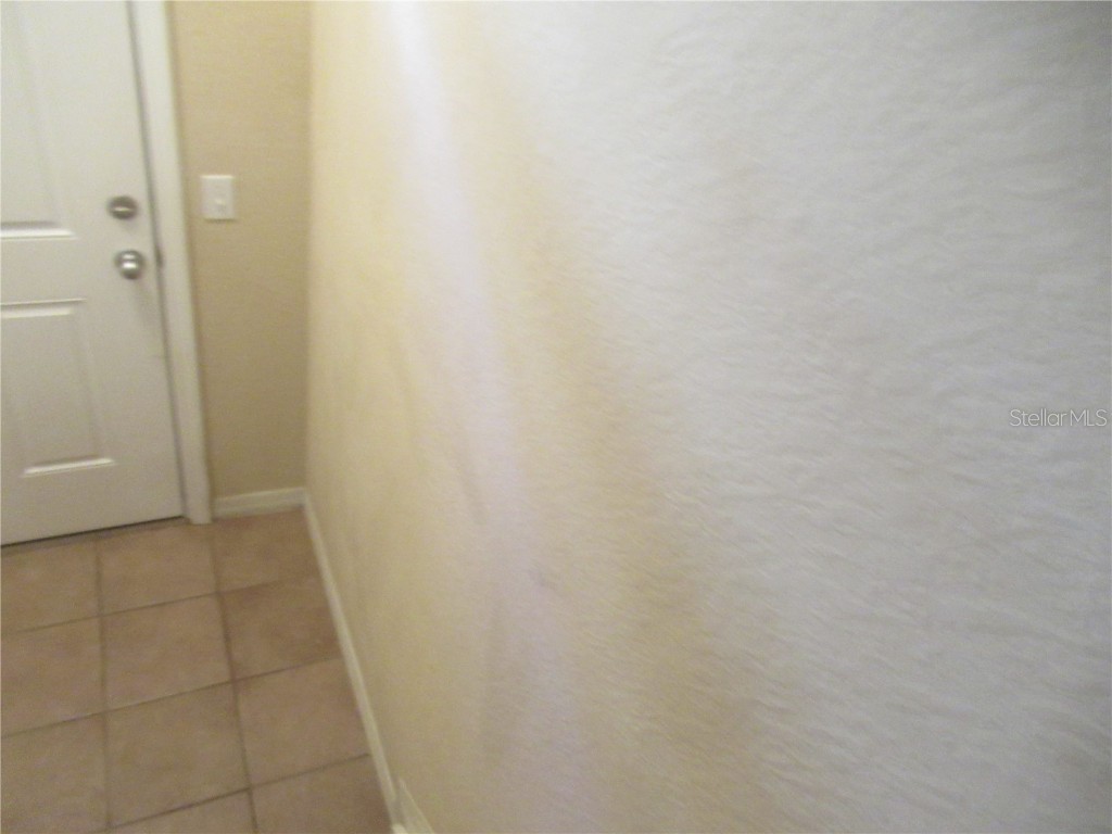 5601 Rosehill Road #203 Sarasota FL 34233 A4673504 image6