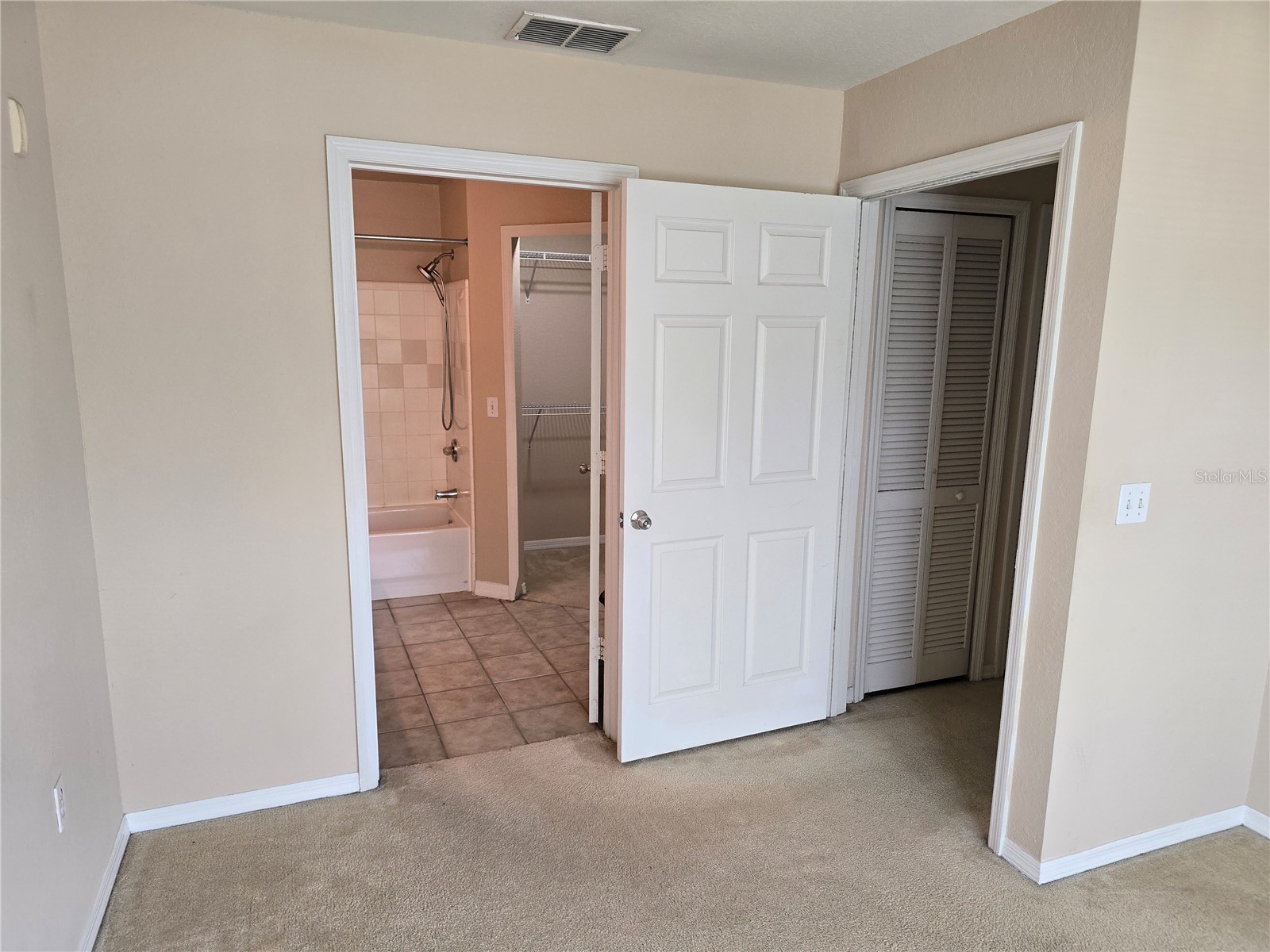 5601 Rosehill Road #203 Sarasota FL 34233 A4694731 image19