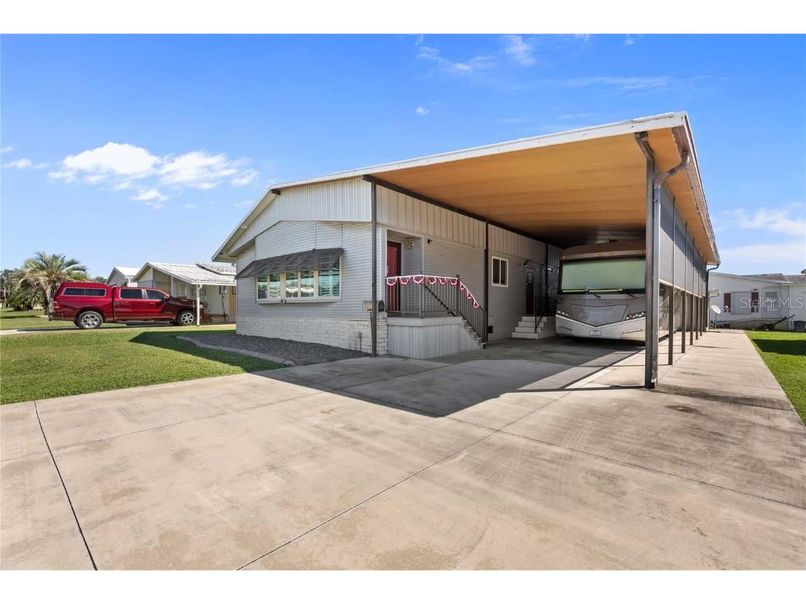 5602 Dakota Street Zephyrhills FL 33542 TB8431410 image1