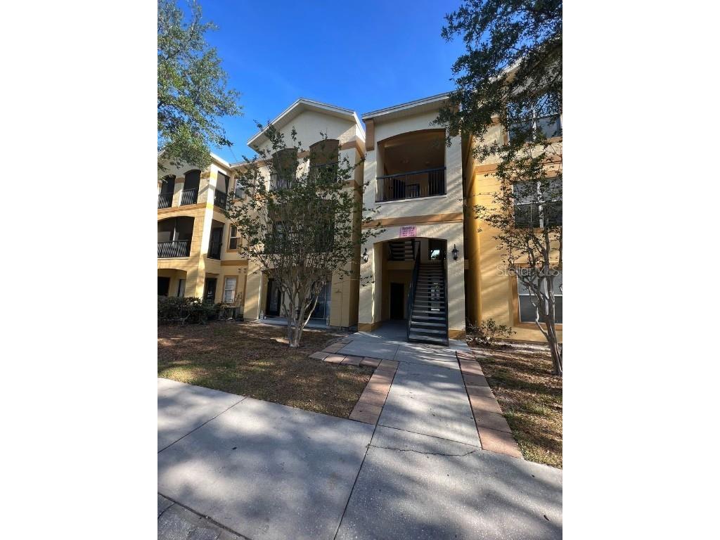 5602 Pinnacle Heights Circle #302 Tampa FL 33624 W7853910 image1
