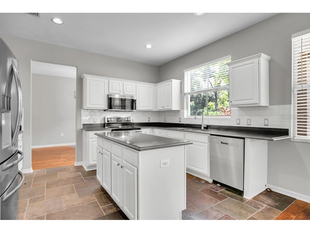 5602 Shady Creek Court Valrico FL 33596 TB8520844 image11