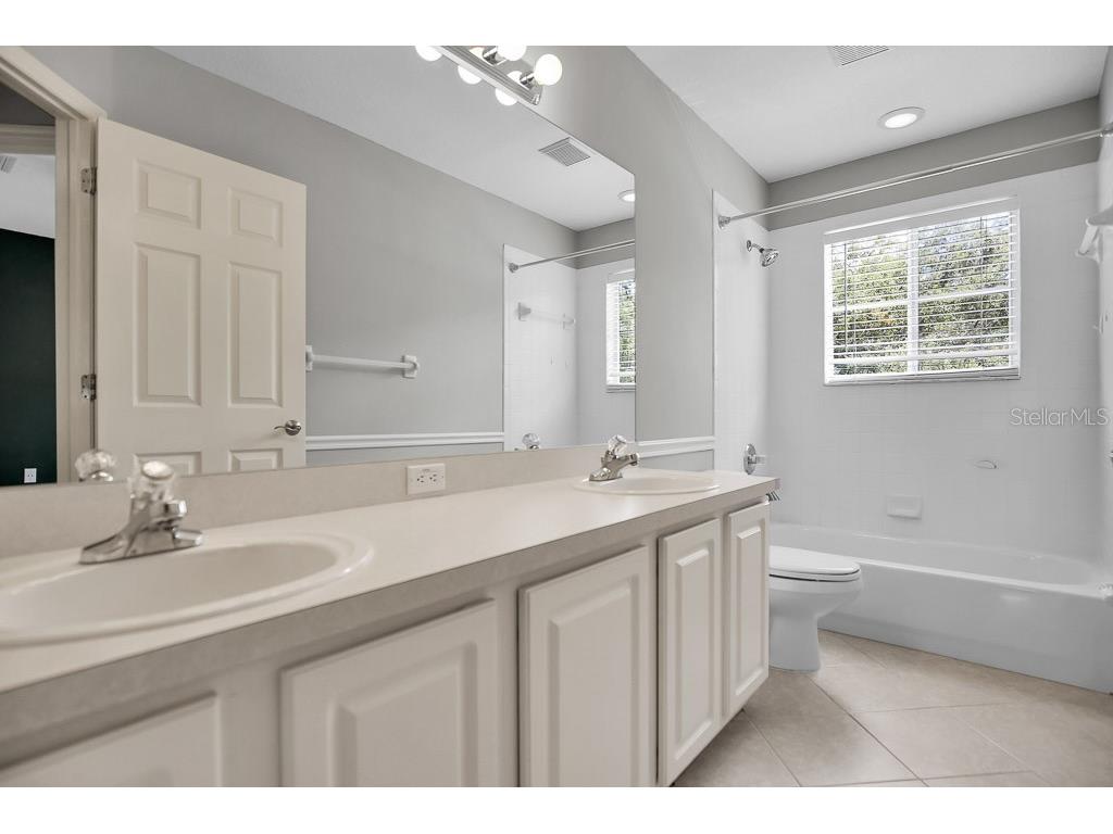 5602 Shady Creek Court Valrico FL 33596 TB8520844 image33
