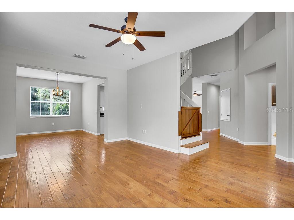 5602 Shady Creek Court Valrico FL 33596 TB8520844 image4