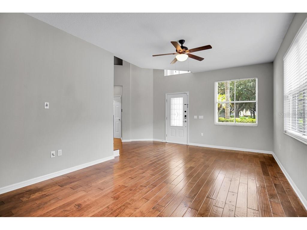 5602 Shady Creek Court Valrico FL 33596 TB8520844 image5