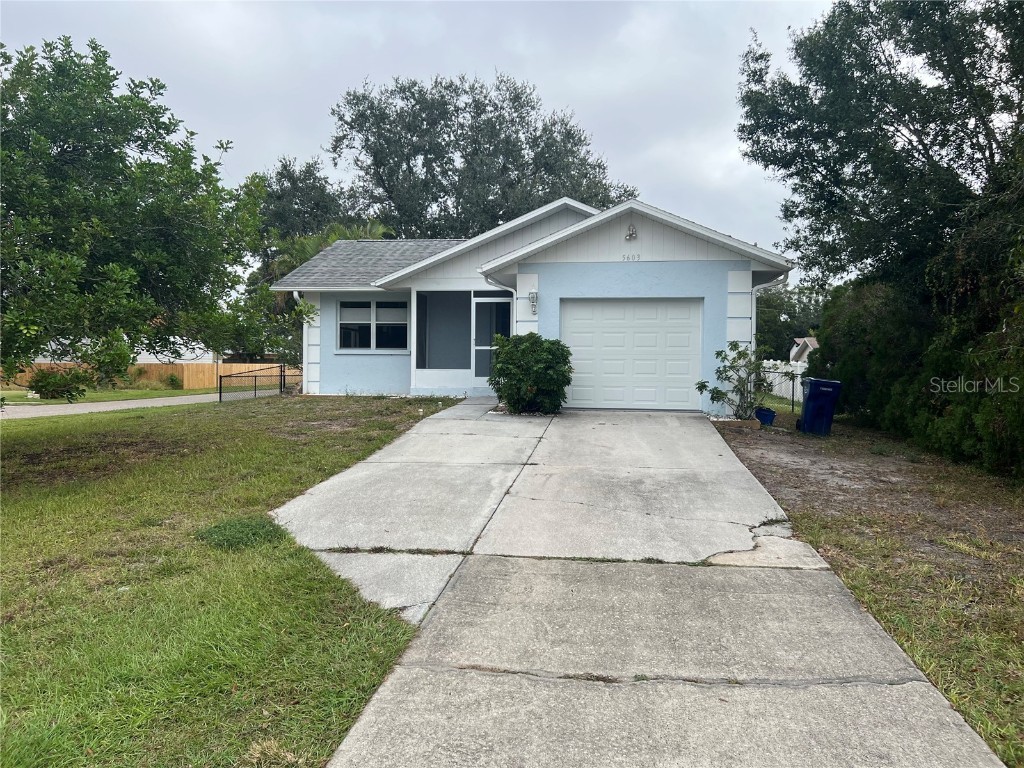 5603 23rd Street E Bradenton FL 34203 A4589822 image1