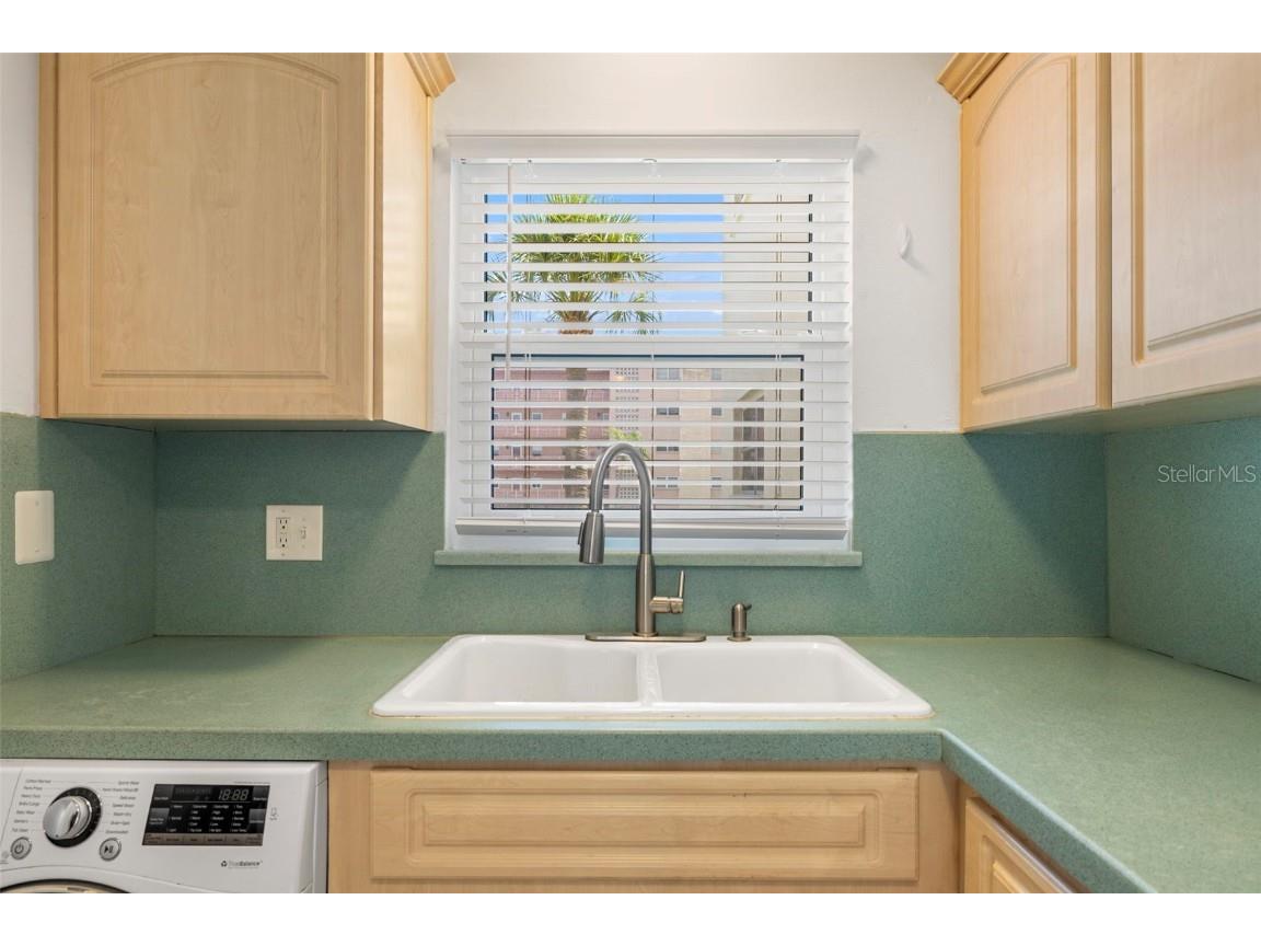 5603 80th Street N #202 Saint Petersburg FL 33709 TB8408602 image7