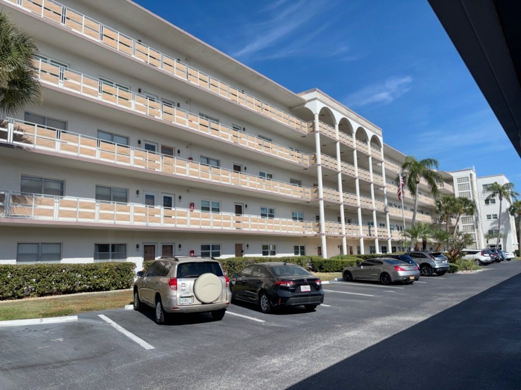 5603 80th Street N #207 Saint Petersburg FL 33709 TB8455459 image2