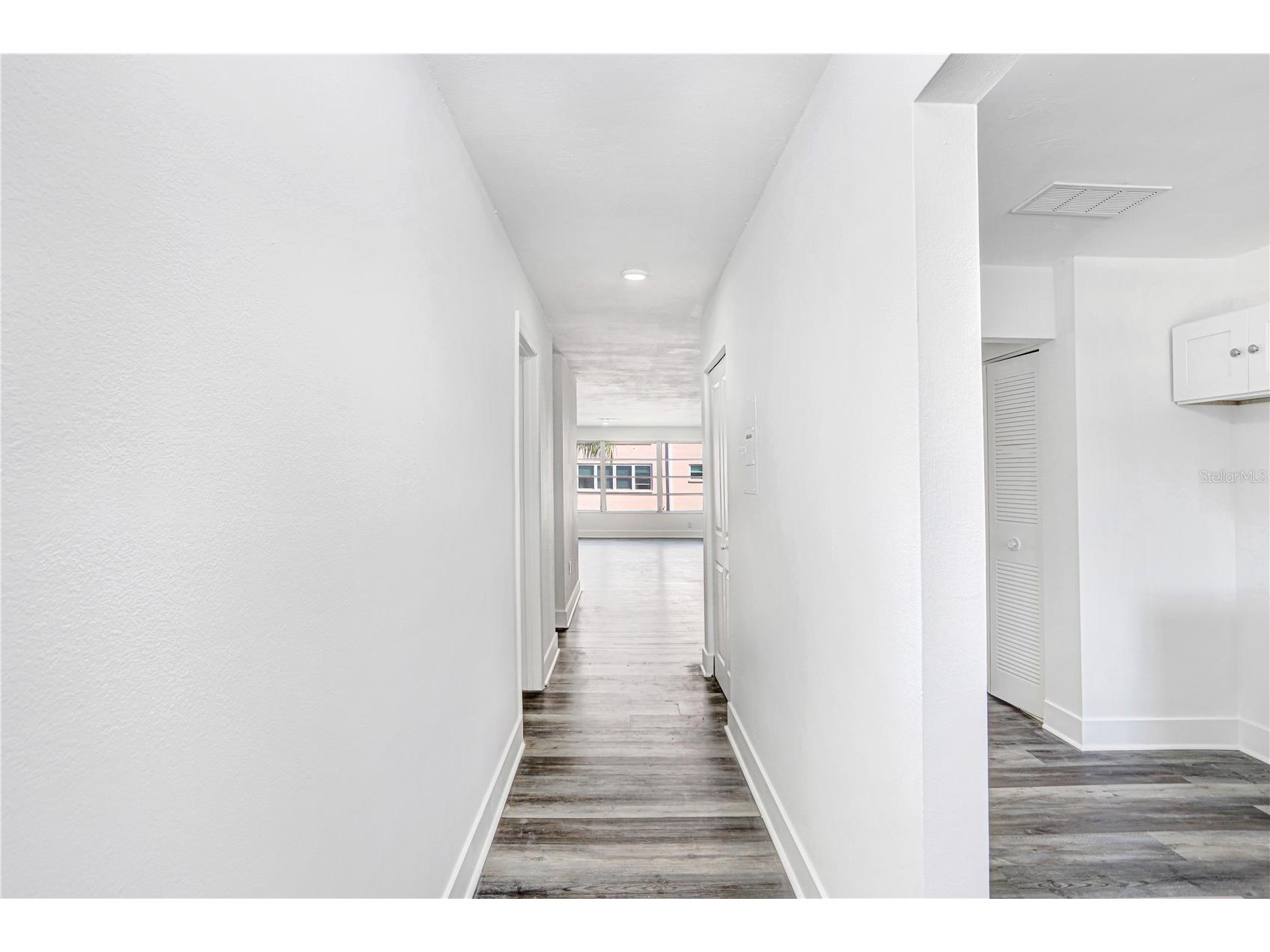 5603 80th Street N #303 Saint Petersburg FL 33709 A4691006 image7