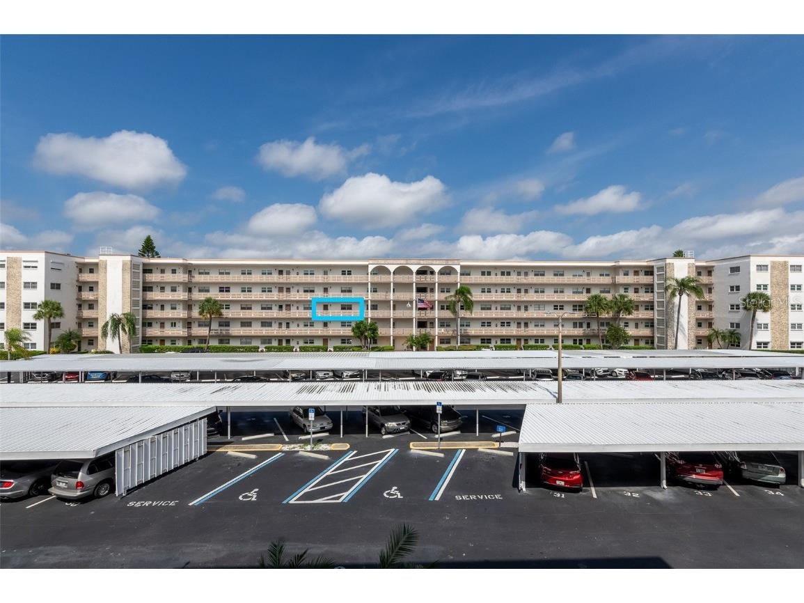 5603 80th Street N #307 Saint Petersburg FL 33709 U8211040 image1